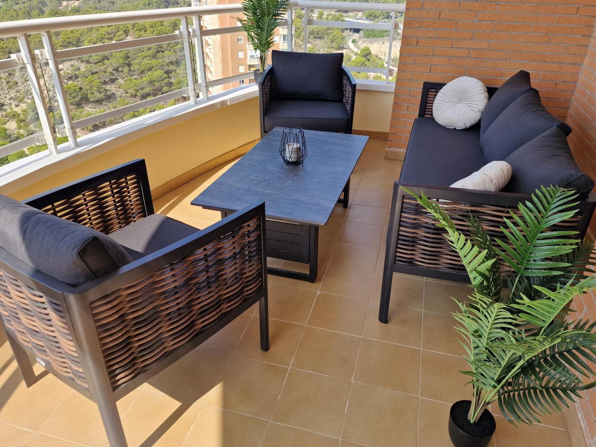 Apartamento с супер видом на море и горы бенидорма