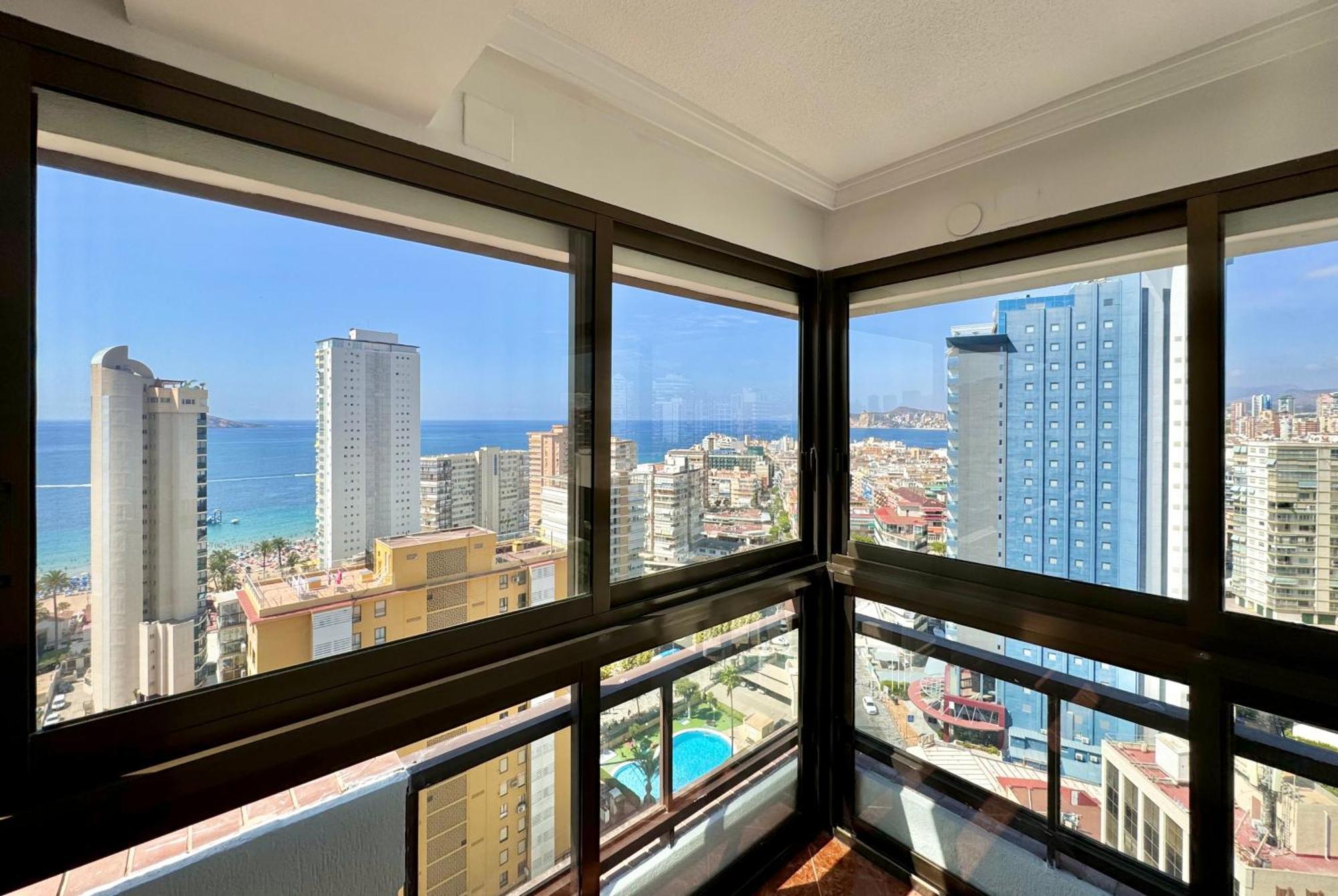Apartamento Duplex De Lujo En La Playa De Levante Benidorm