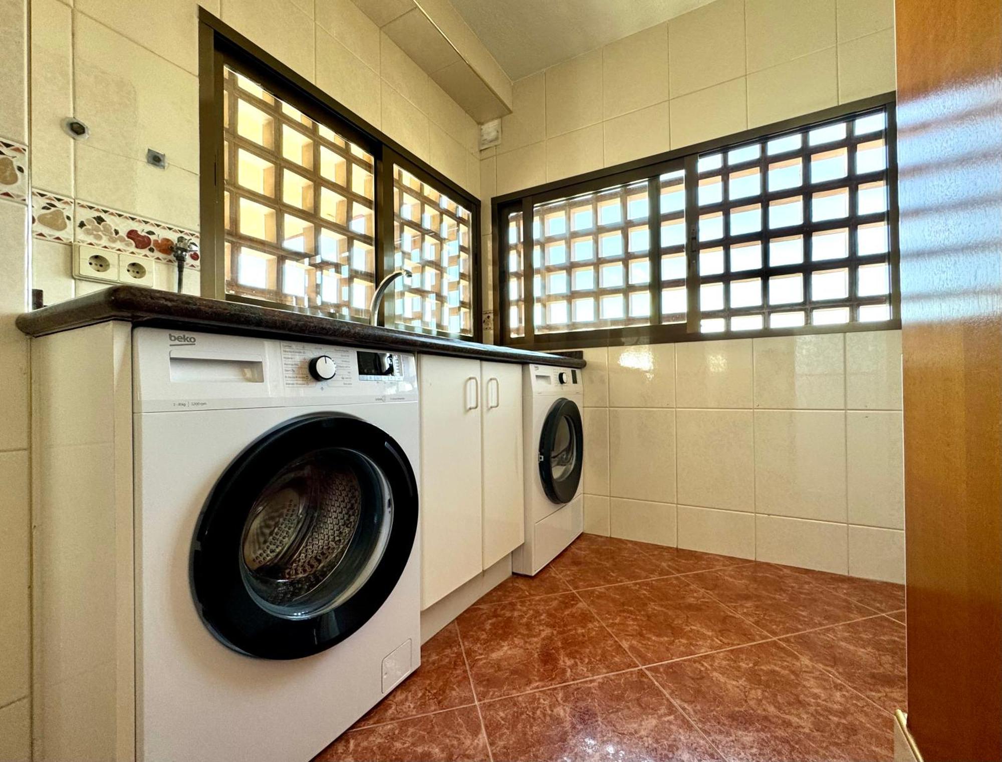 Apartamento Duplex De Lujo En La Playa De Levante *