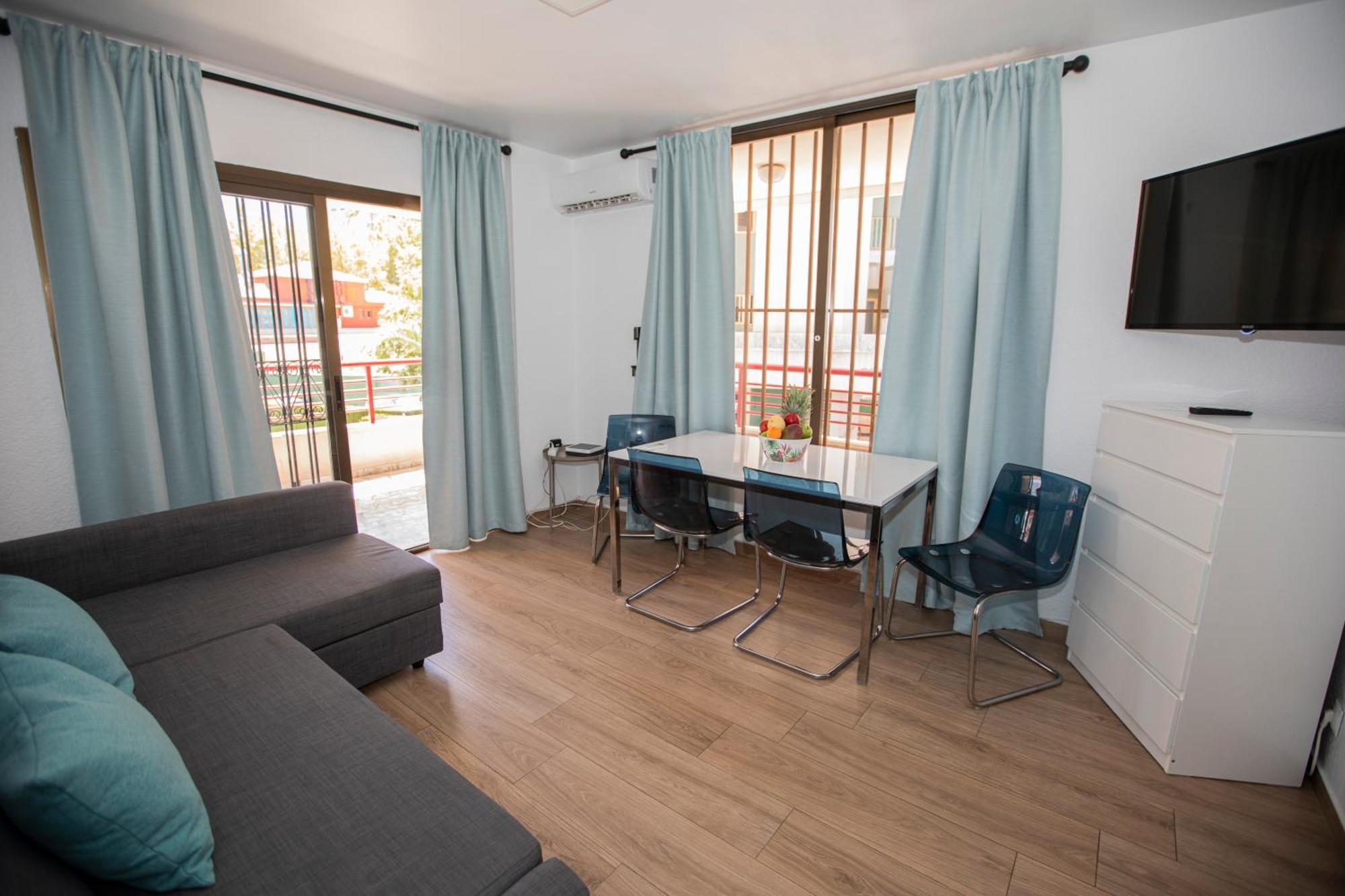 Apartamento Carlos V-1a Benidorm