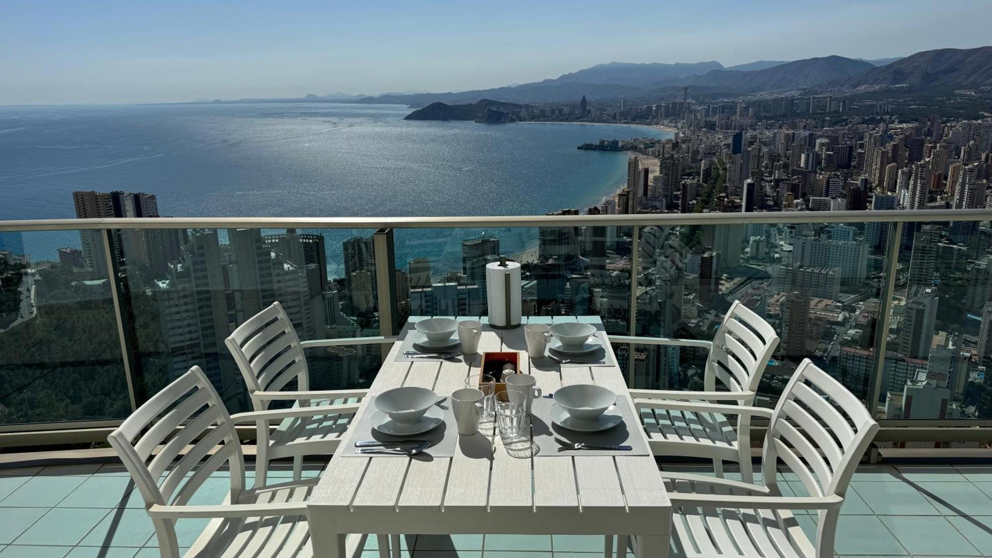 Apartamento Highest Penthouse With Skyline & Sea Views