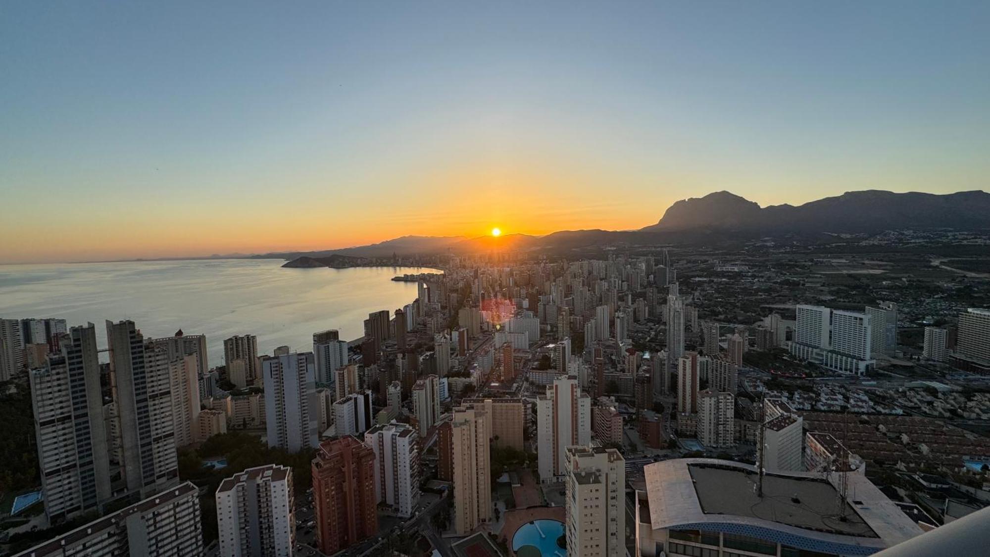 Apartamento Highest Penthouse With Skyline & Sea Views