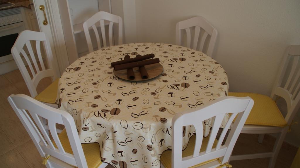Apartamento Albenimar Gemelos 18