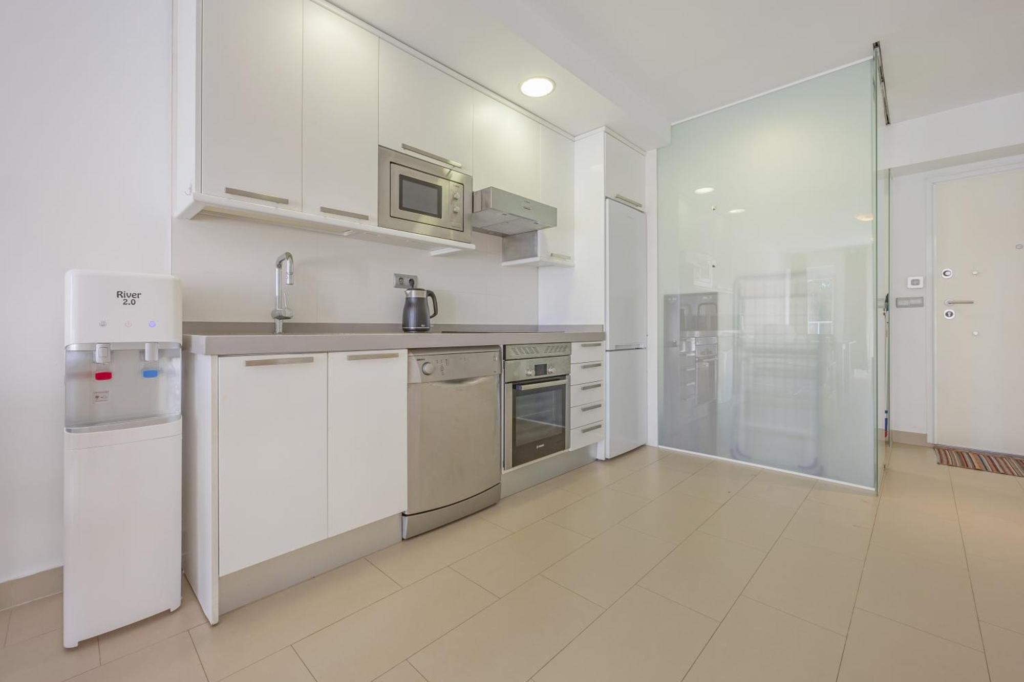 Apartamento Playa De Poniente 1-5 *