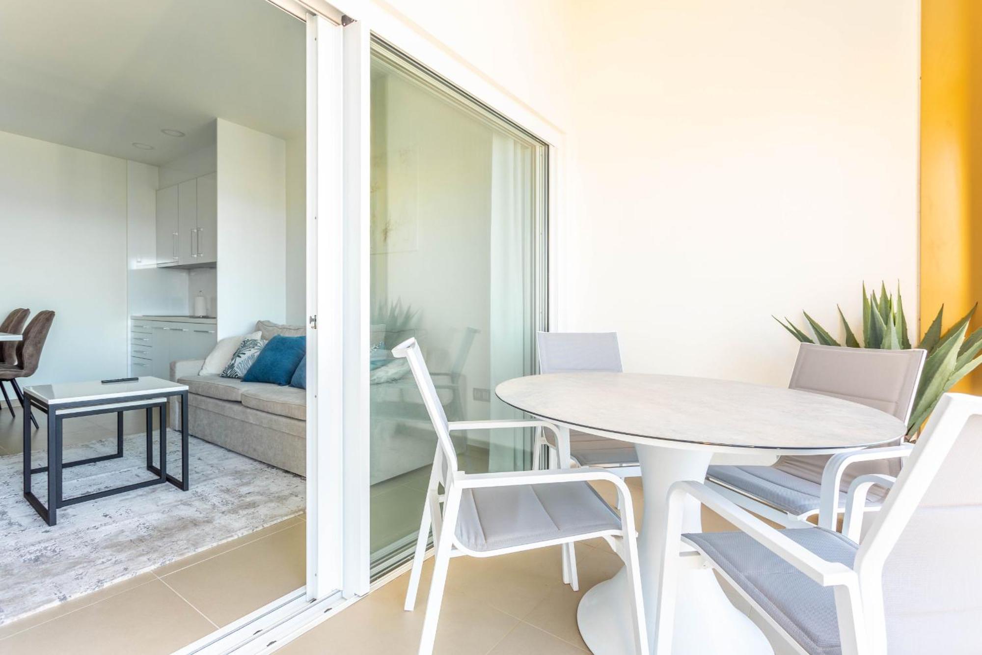 Intempo Sky 205 Apartamento *