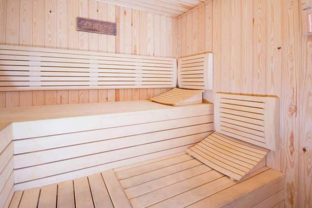 Con Jacuzzi, Sauna, Gimnasio Y Piscina Enfrente Del Mar Apartamento *