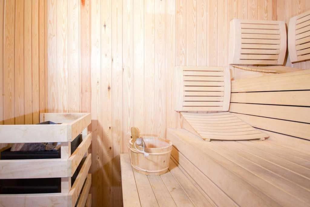 Apartamento Con Jacuzzi, Sauna, Gimnasio Y Piscina Enfrente Del Mar *