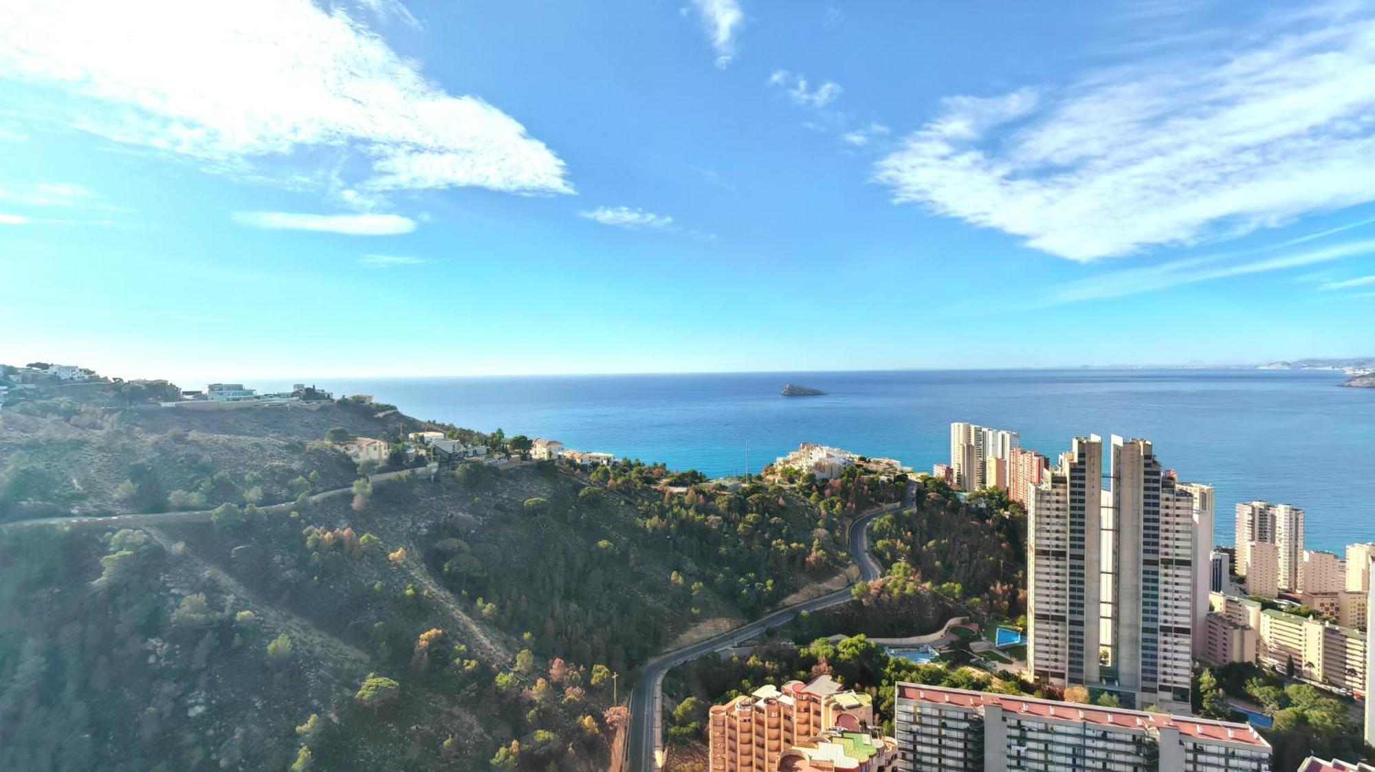 Apartamento 36th Floor - Highrise With Private Terrace & Amazing Sea Views
