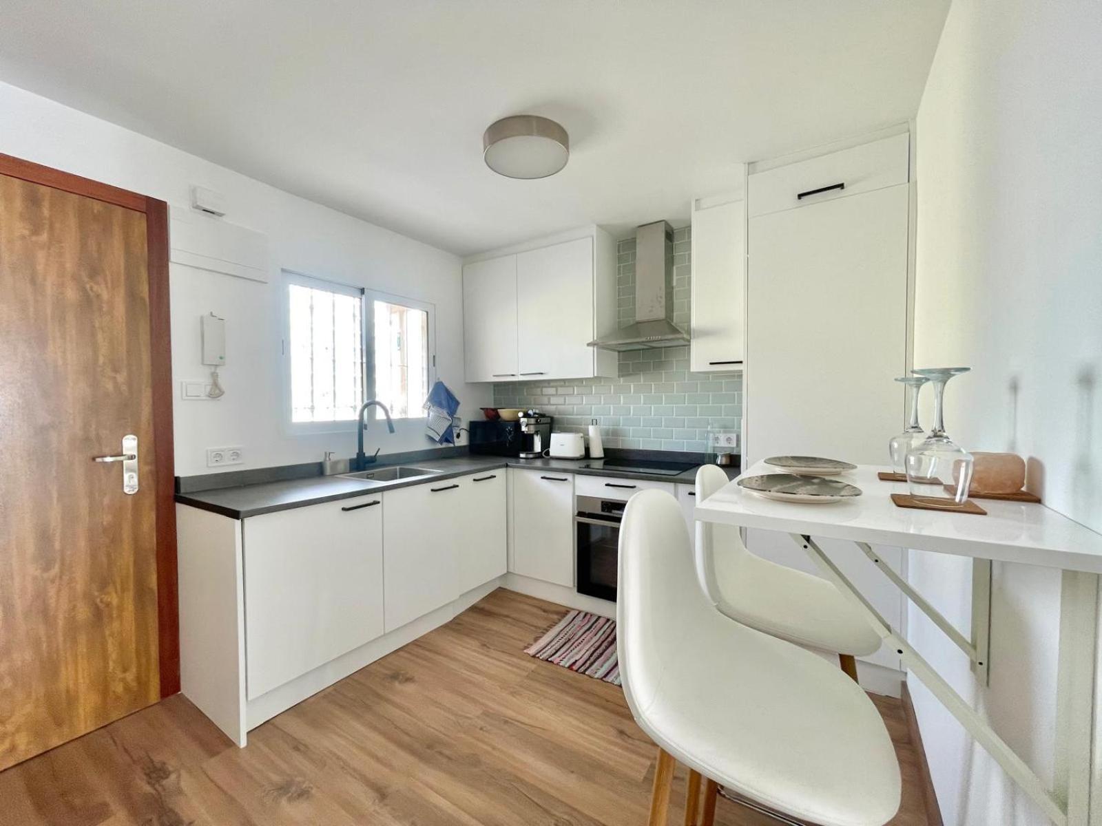Poniente Luxury Seafront Apartamento