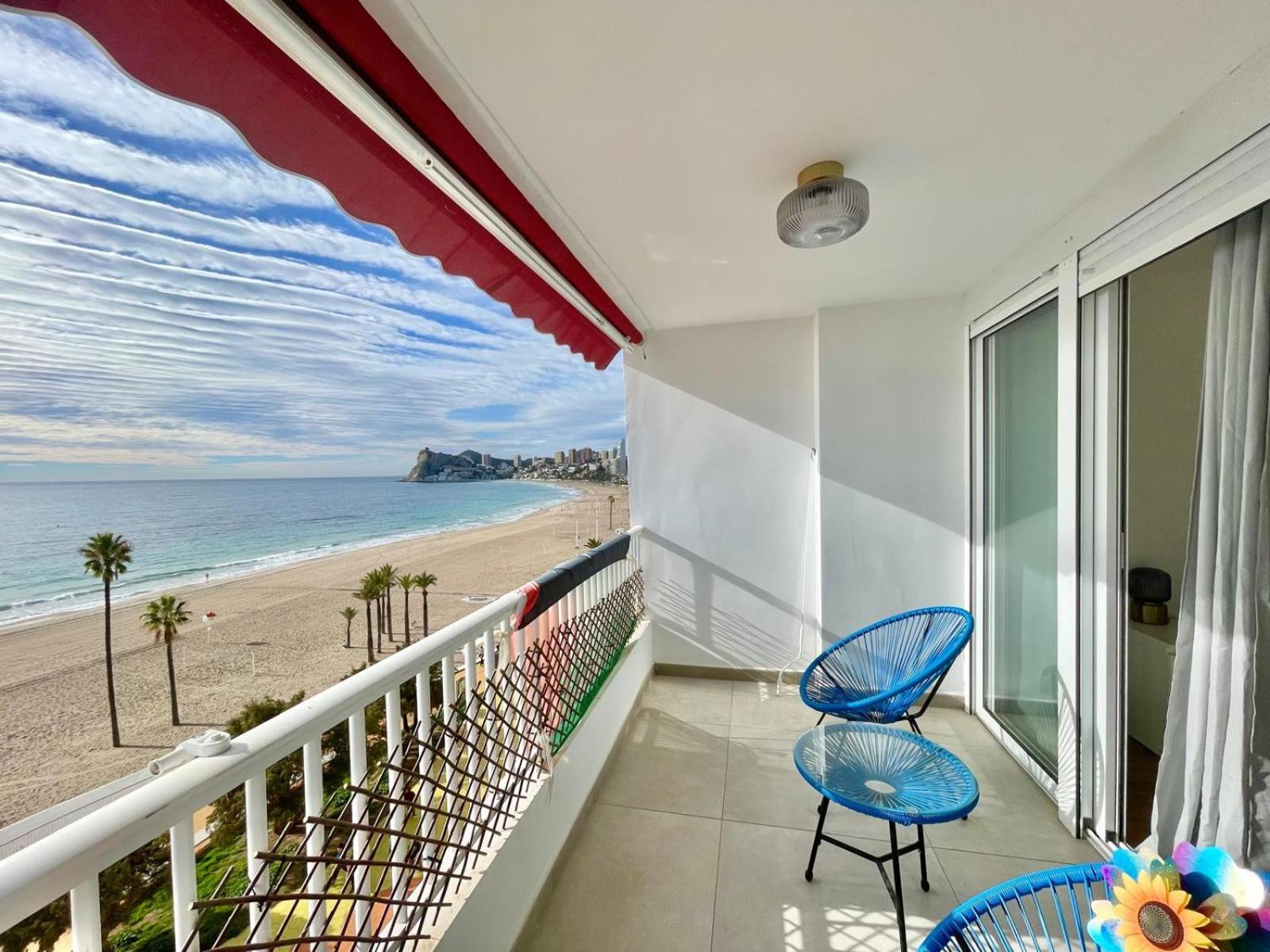 Poniente Luxury Seafront Apartamento *