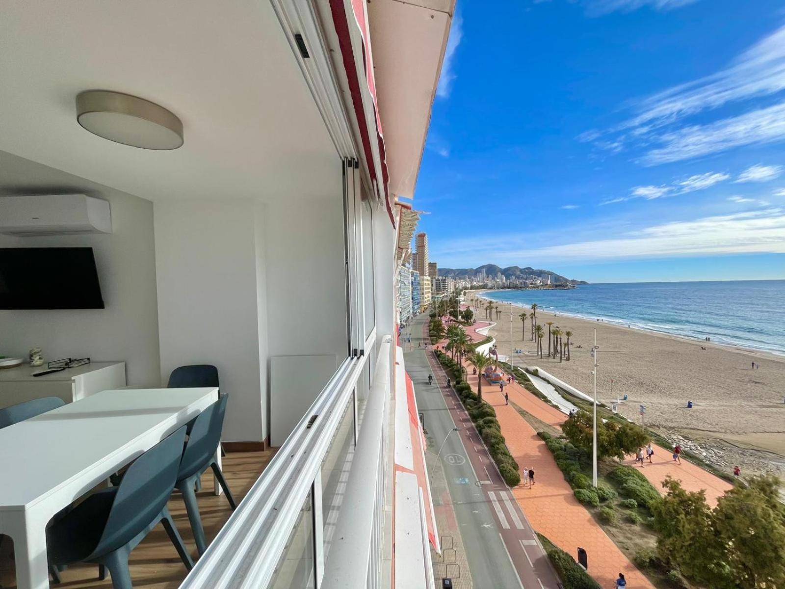 Poniente Luxury Seafront *