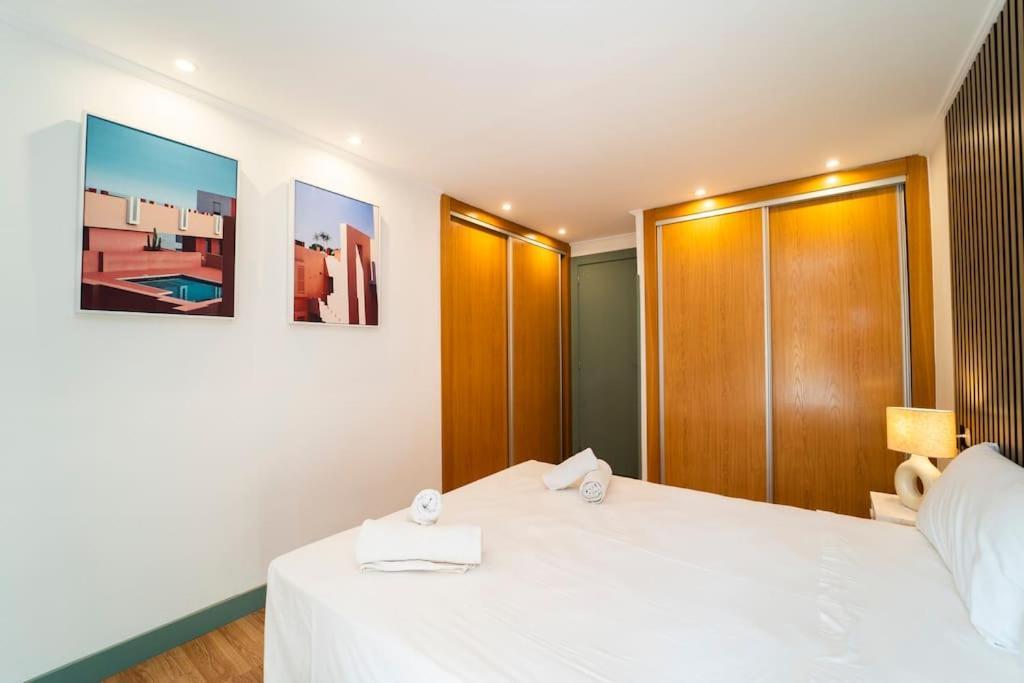Stylish Seaview With Pool Access Apartamento
