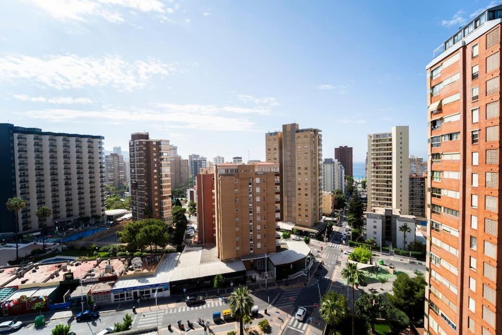 Stylish Seaview With Pool Access Apartamento