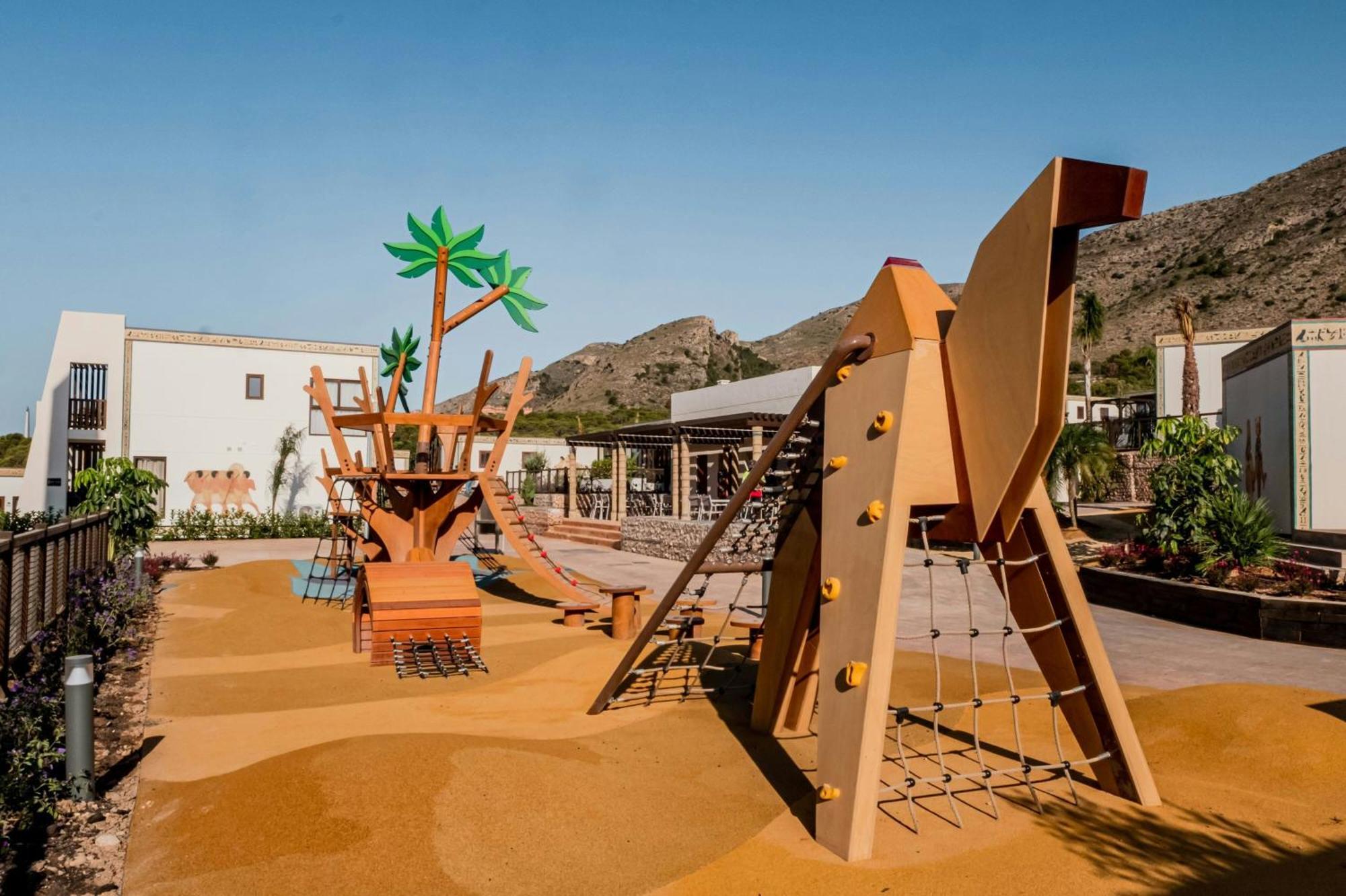 Grand Luxor Village - Terra Mítica Park Included Hotel Benidorm
