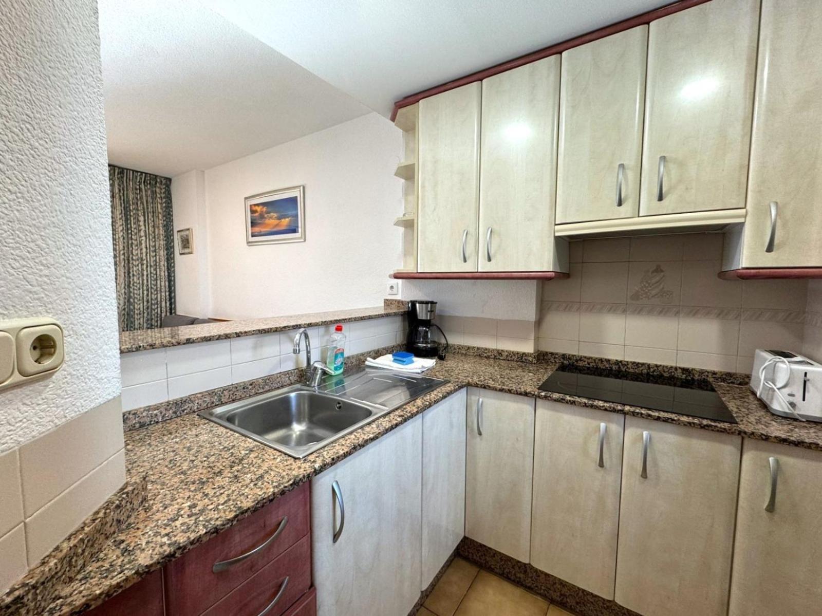 Apartamento Loixmar 9 *