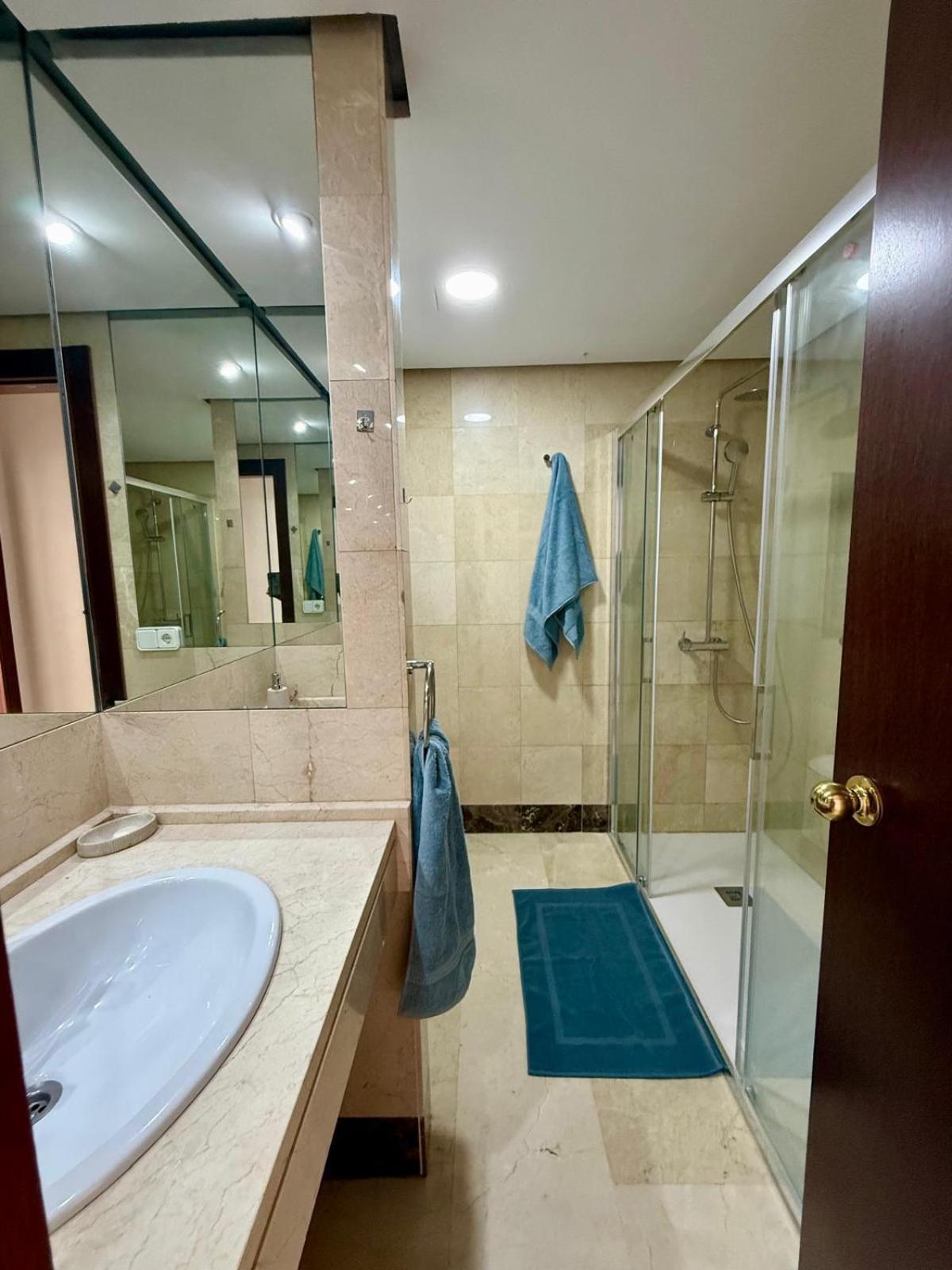 Apartamento Santa Margarita, Primera Linea De Playa Con Piscina *