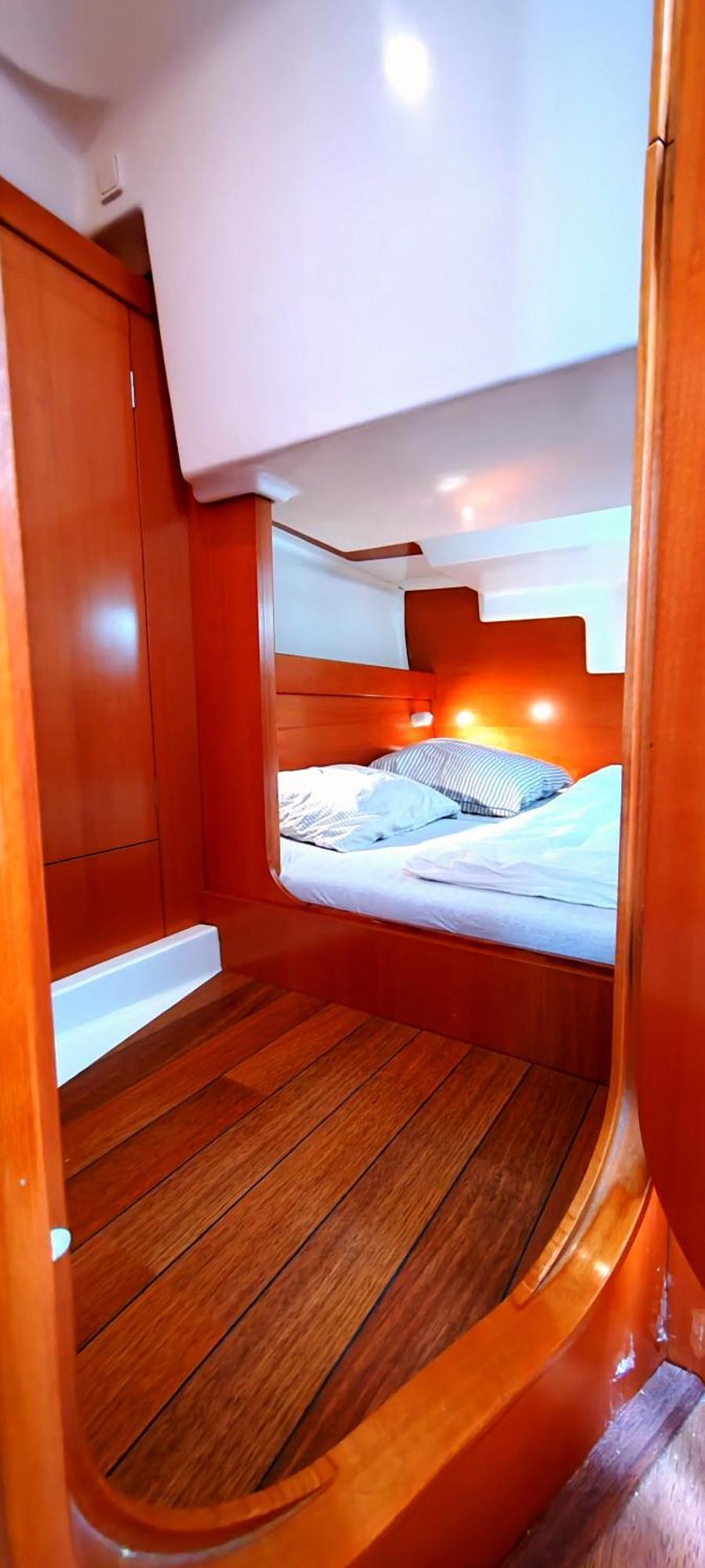Motor Yacht Alicante Hotel en barco