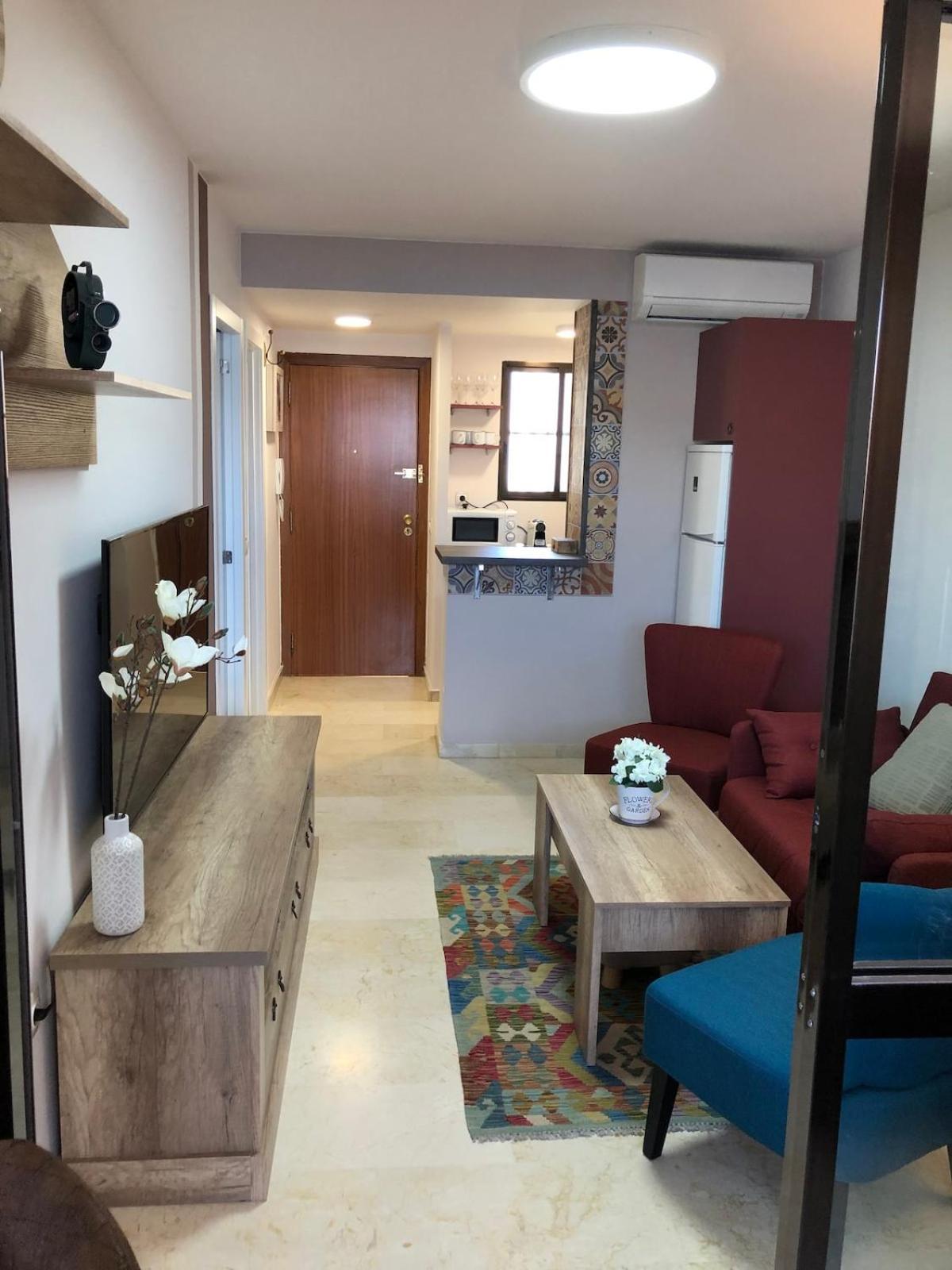 At Trinisol Ii - Beni's & Seaside! Apartamento