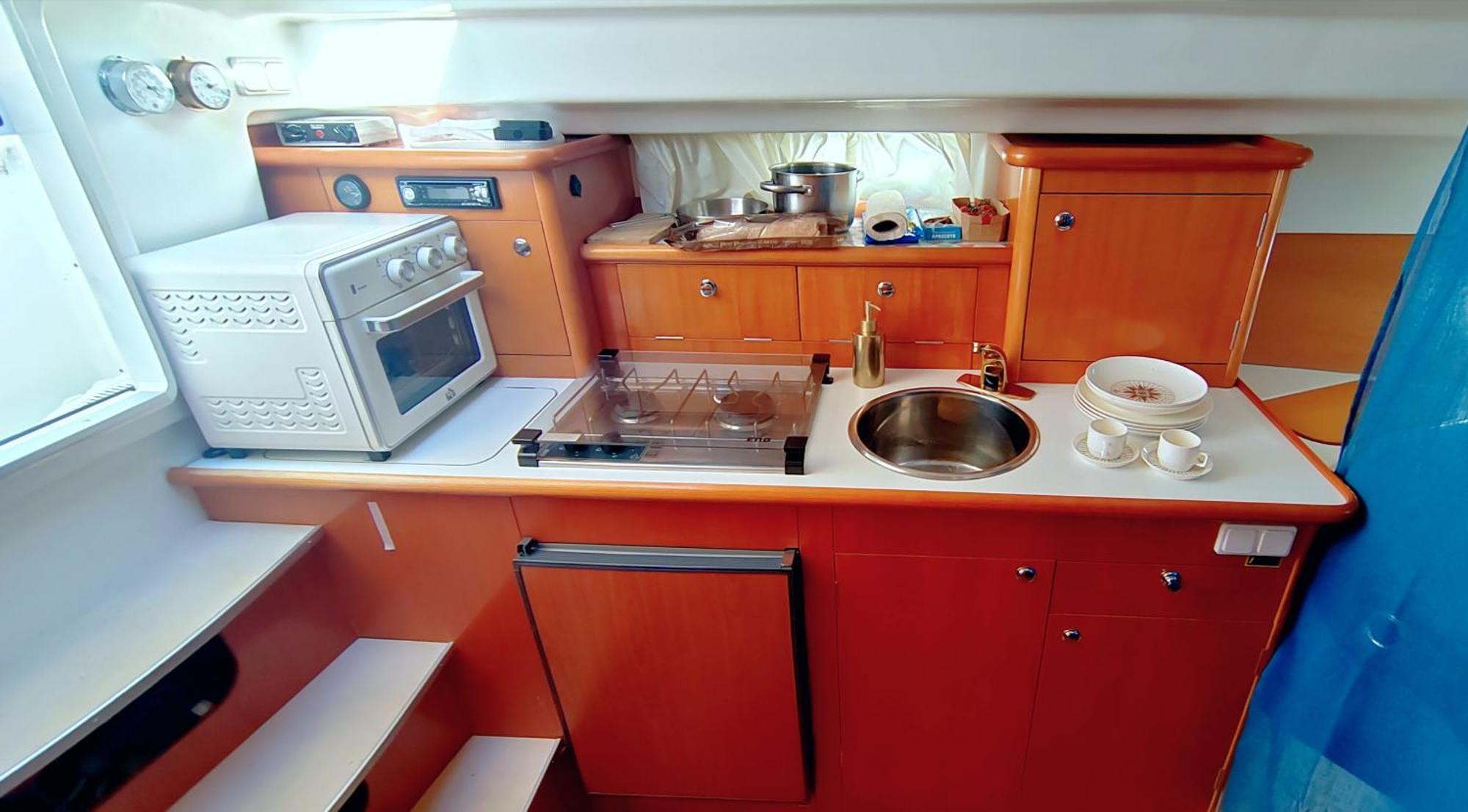 Motor Yacht Alicante Hotel en barco *
