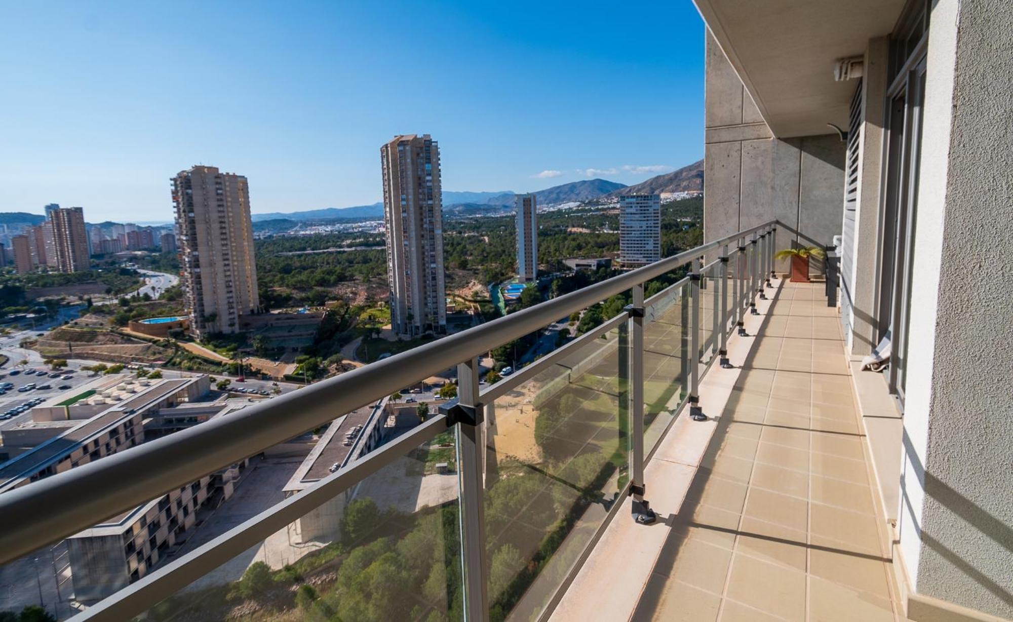 Torre Pinar 18-b * Benidorm