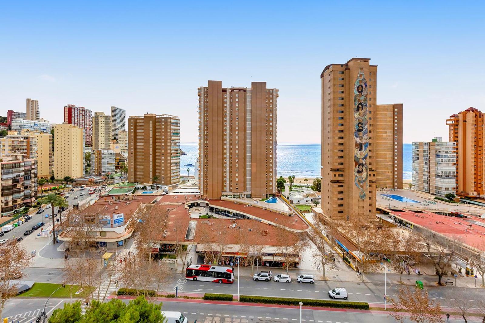 Reformed Sea Views In With Ac And Pool Apartamento Benidorm