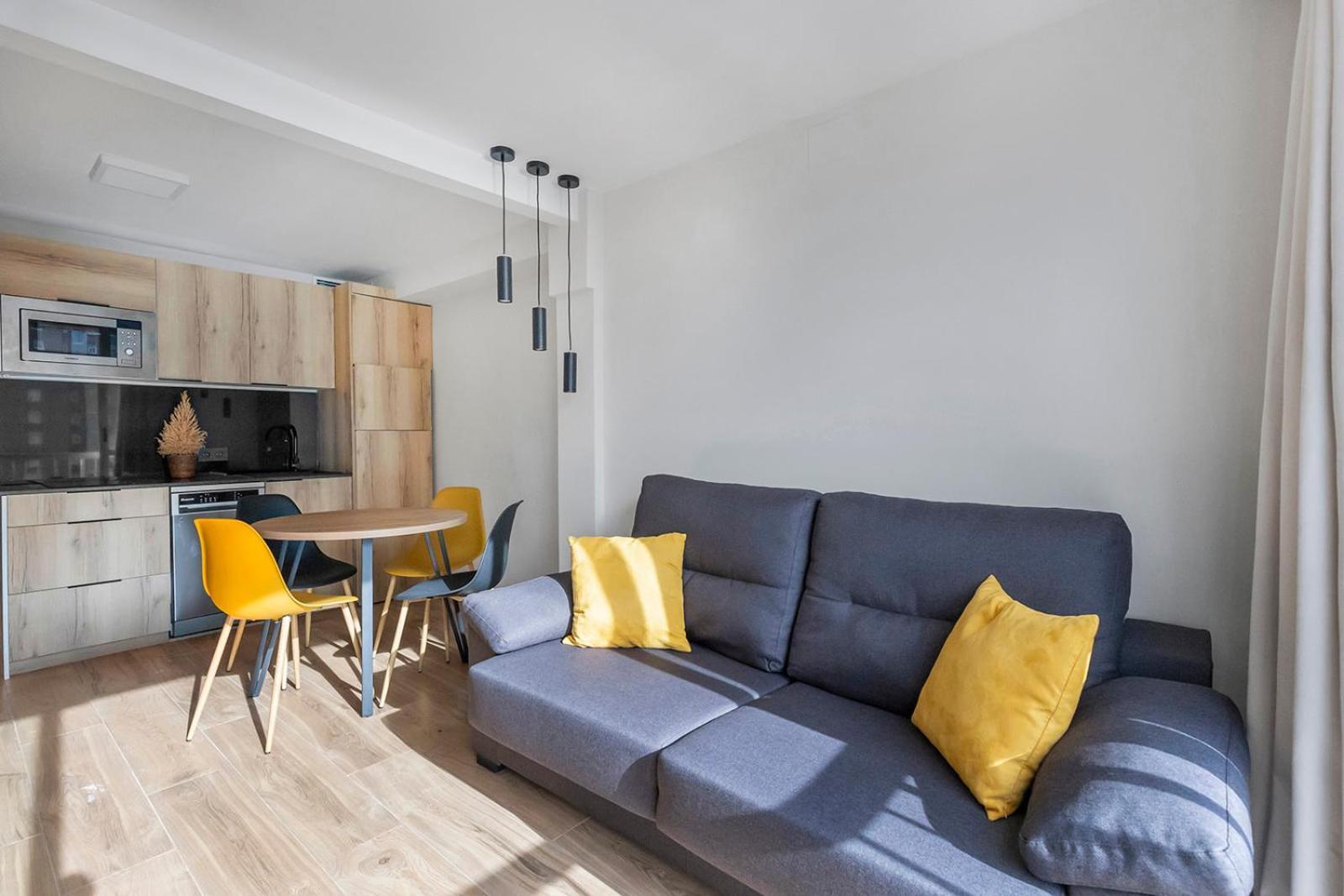 Apartamento Reformed Sea Views In With Ac And Pool Benidorm