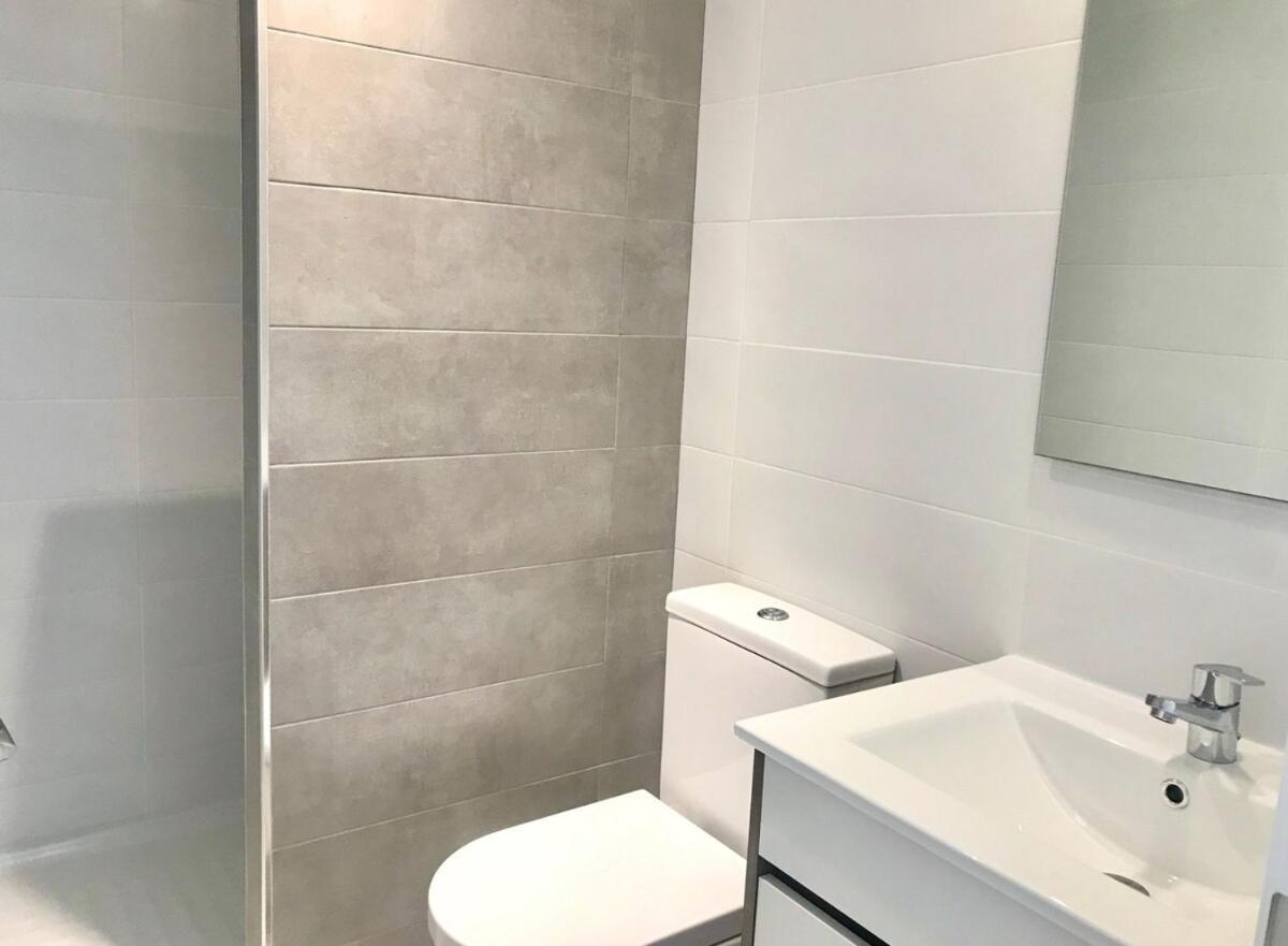 Ensueno 1a Linea Playa Poniente 6 Pax Parking Wifi Y Ac * Benidorm
