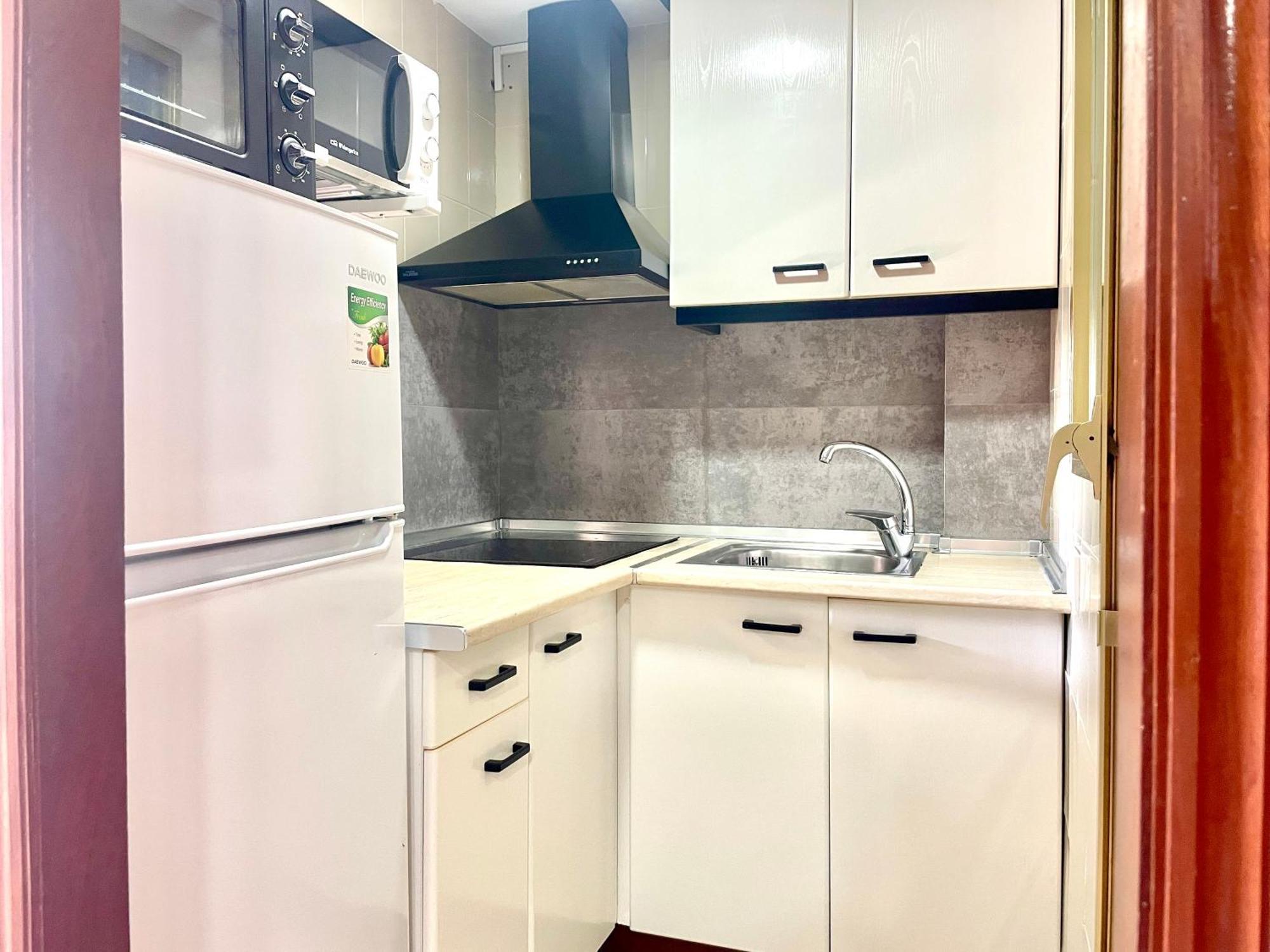 Turístico Torre Estoril Planta 12 - Gestaltur Apartamento Benidorm