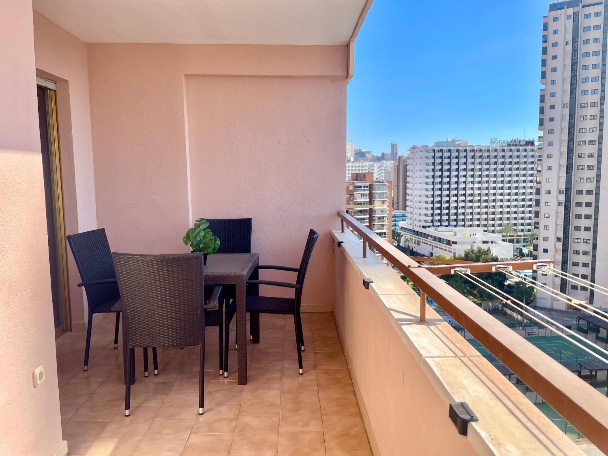 Turístico Torre Estoril Planta 12 - Gestaltur Benidorm