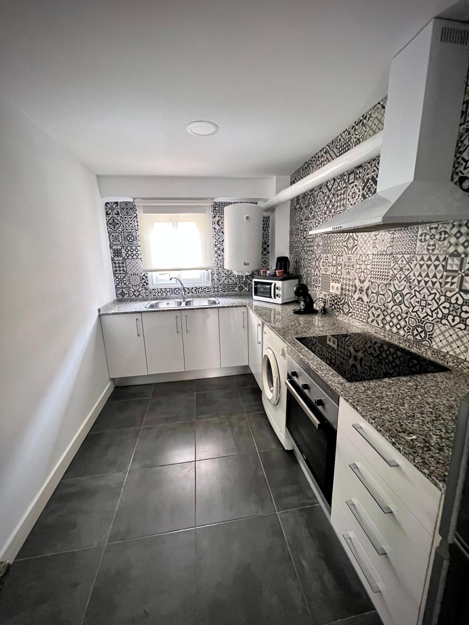 Piso Centrico Y Cerca De La Playa. Apartamento Benidorm