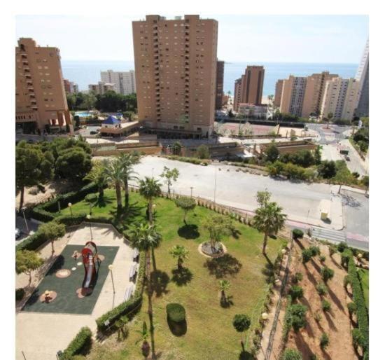 Apartamento Marinas, Muy Amplio Cerca De Playa Poniente Benidorm