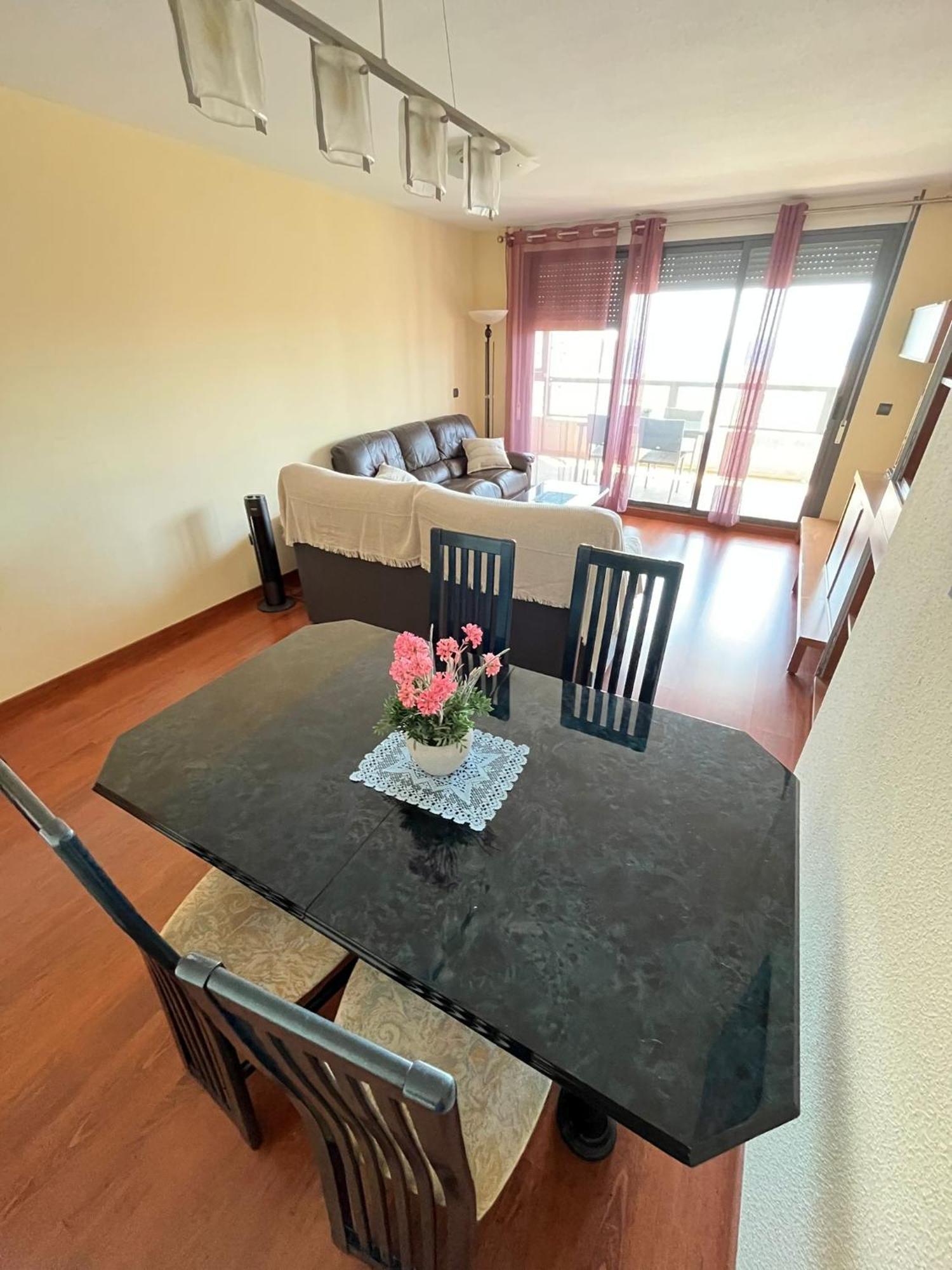 Apartamento Marinas, Muy Amplio Cerca De Playa Poniente Benidorm