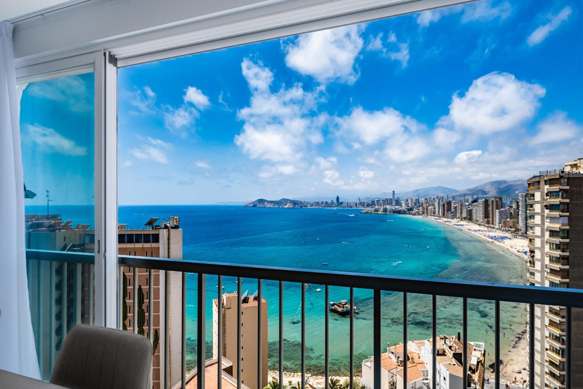 Halcon Deluxe 17-c Levante Apartamento *