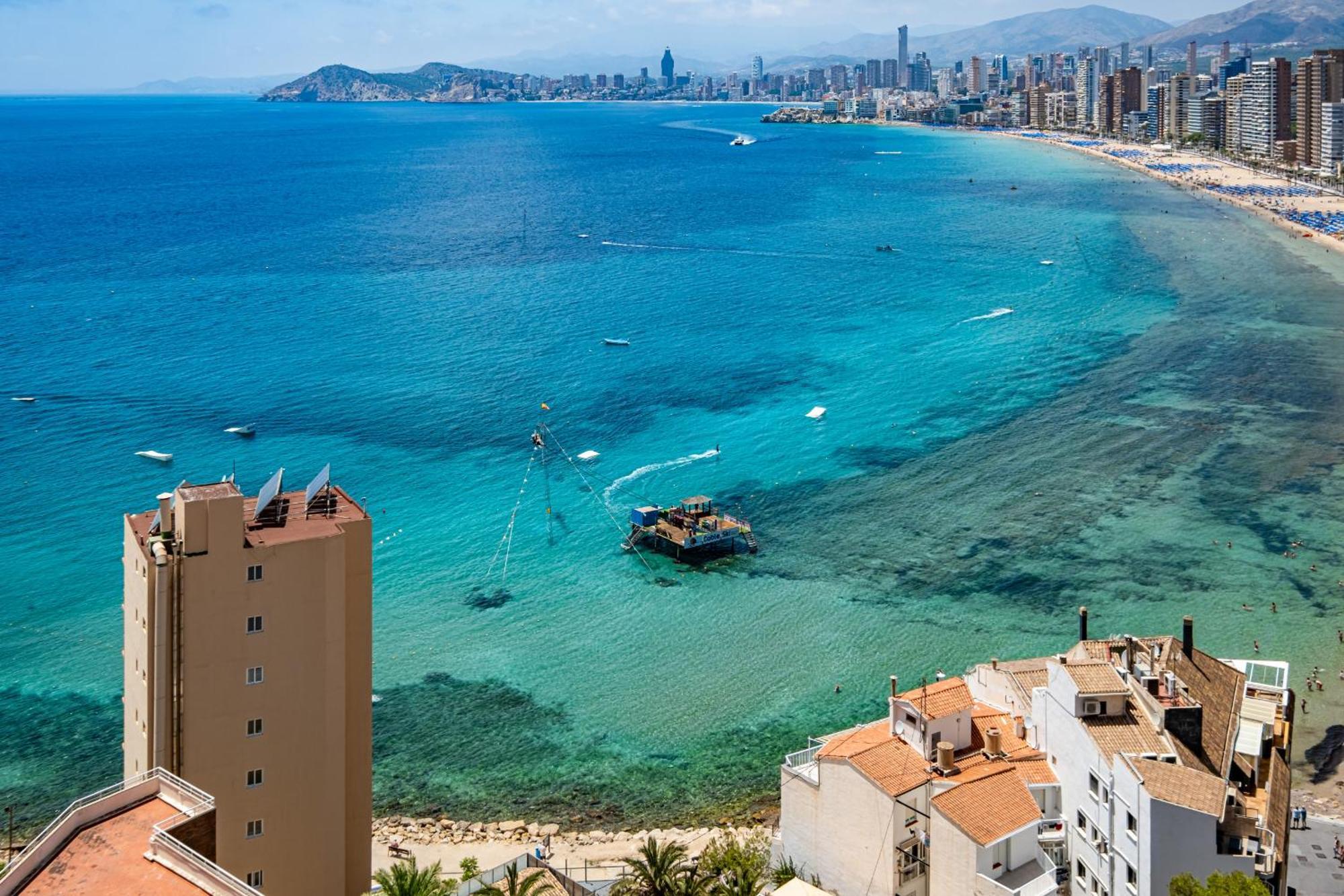 Apartamento Halcon Deluxe 17-c Levante
