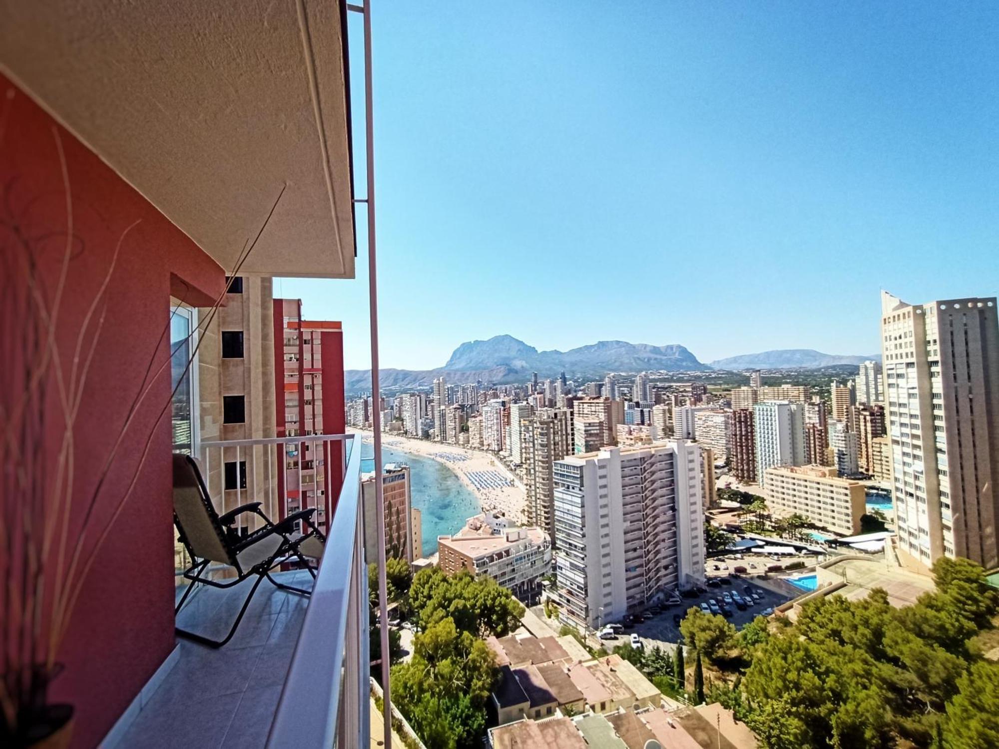 Unico Con Impresionantes Vistas Al Mar Apartamento