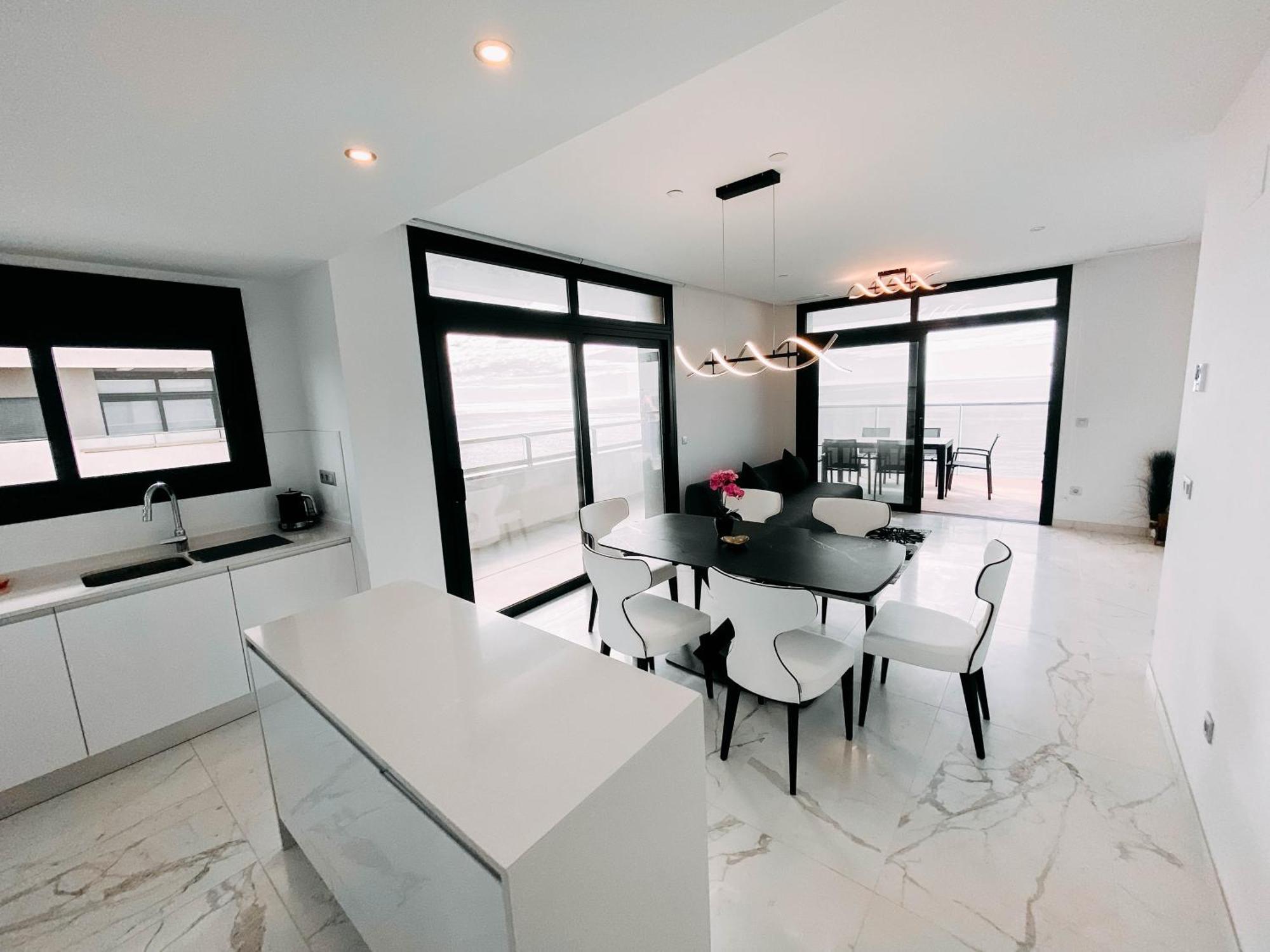 Sunset Cliffs - Vida De Luxury Apartamento Benidorm