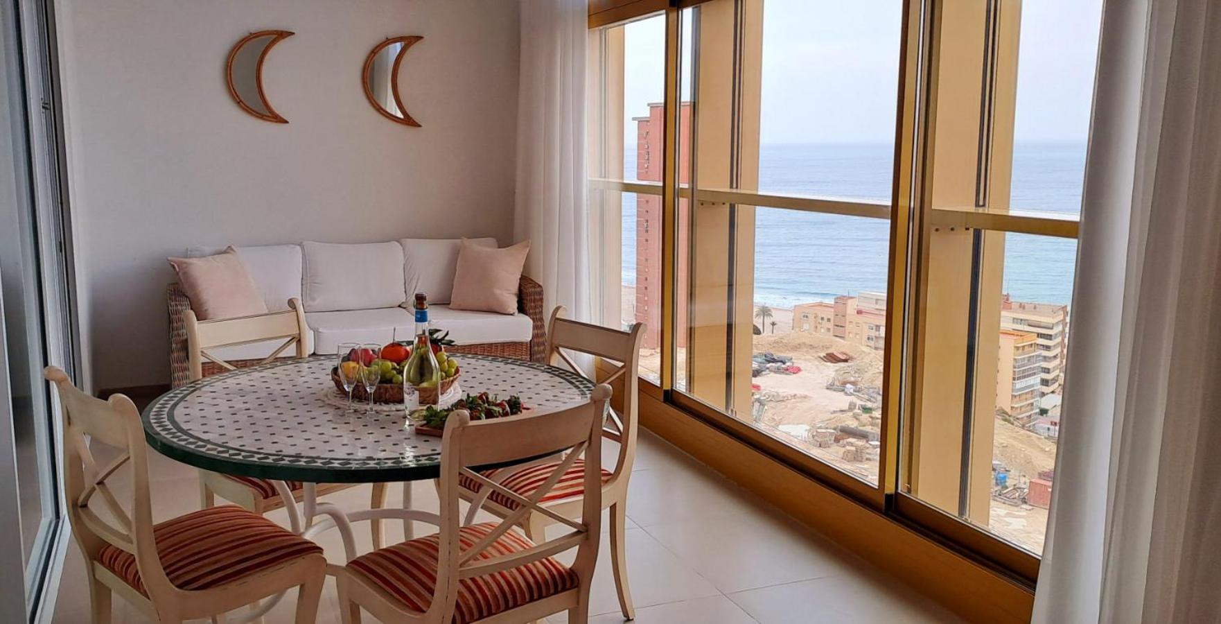 Intempo Golden Tower Apartamento *