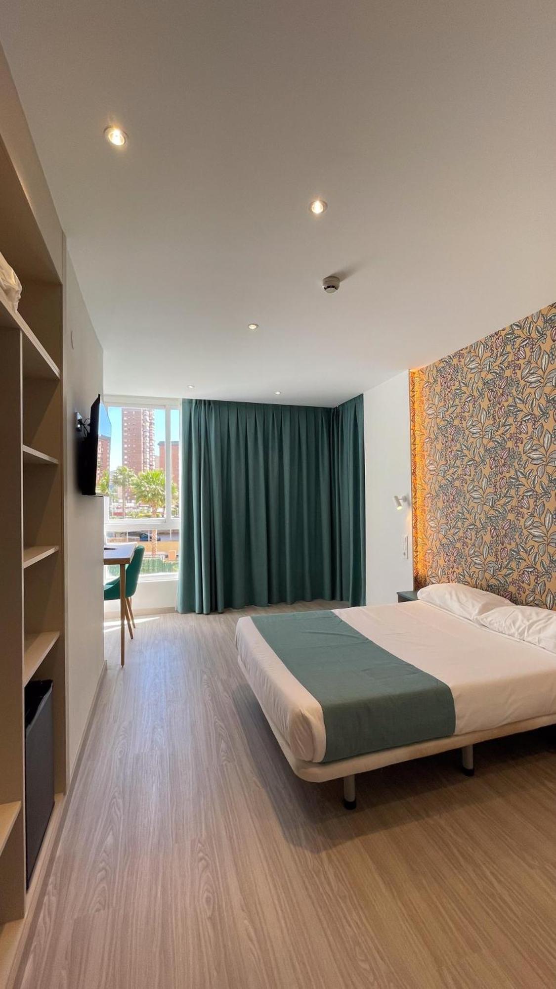 Apartahotel Poseidon 3*
