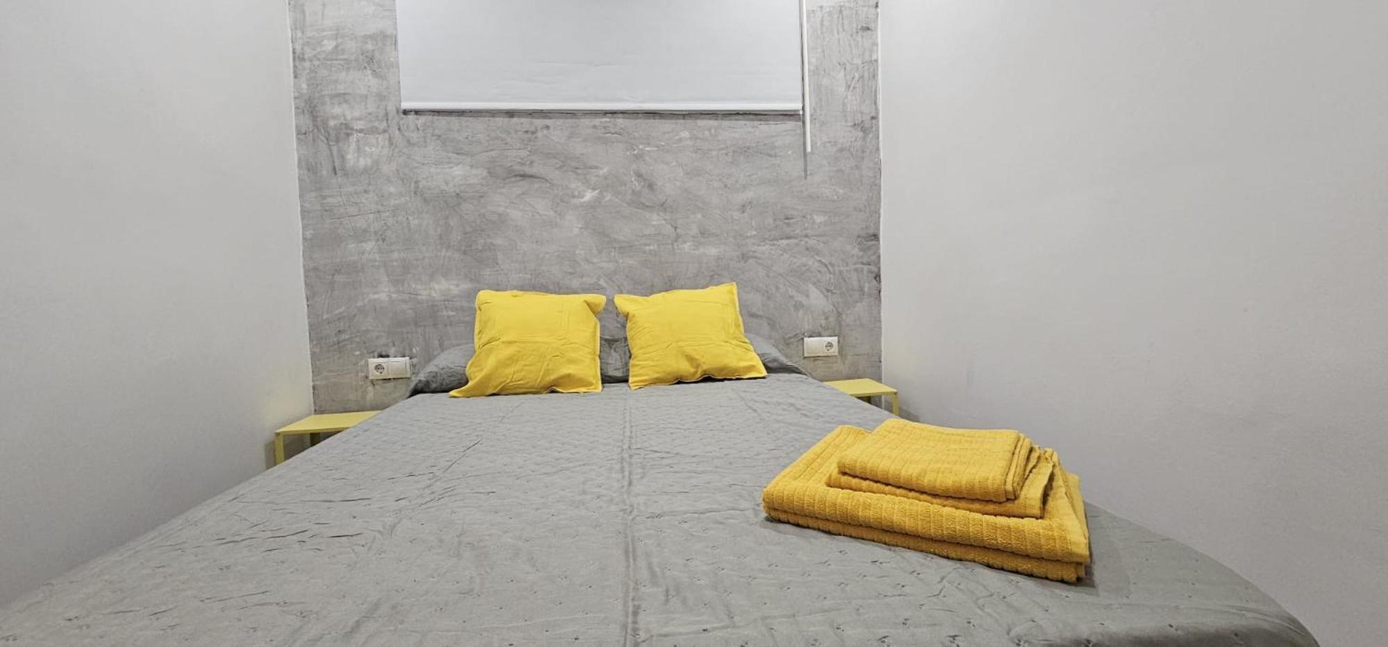 Jl A Apartamento *