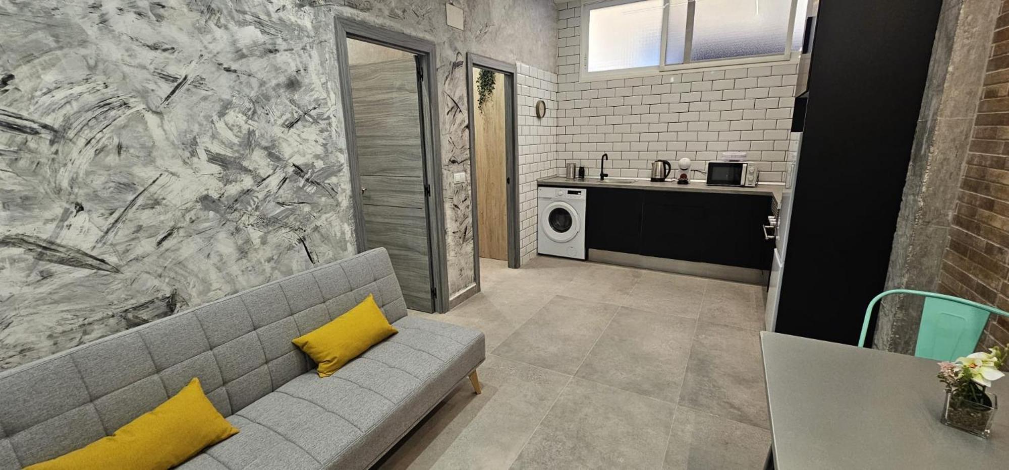Jl A Apartamento *