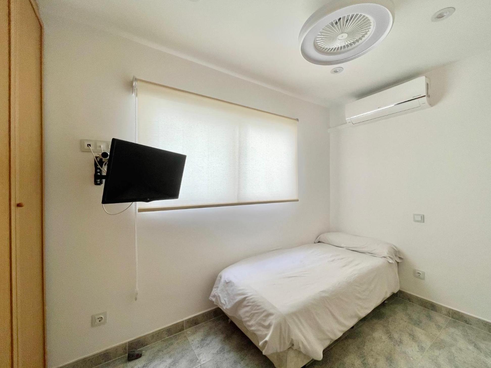 Emalco Seafront Modern Apartamento Benidorm