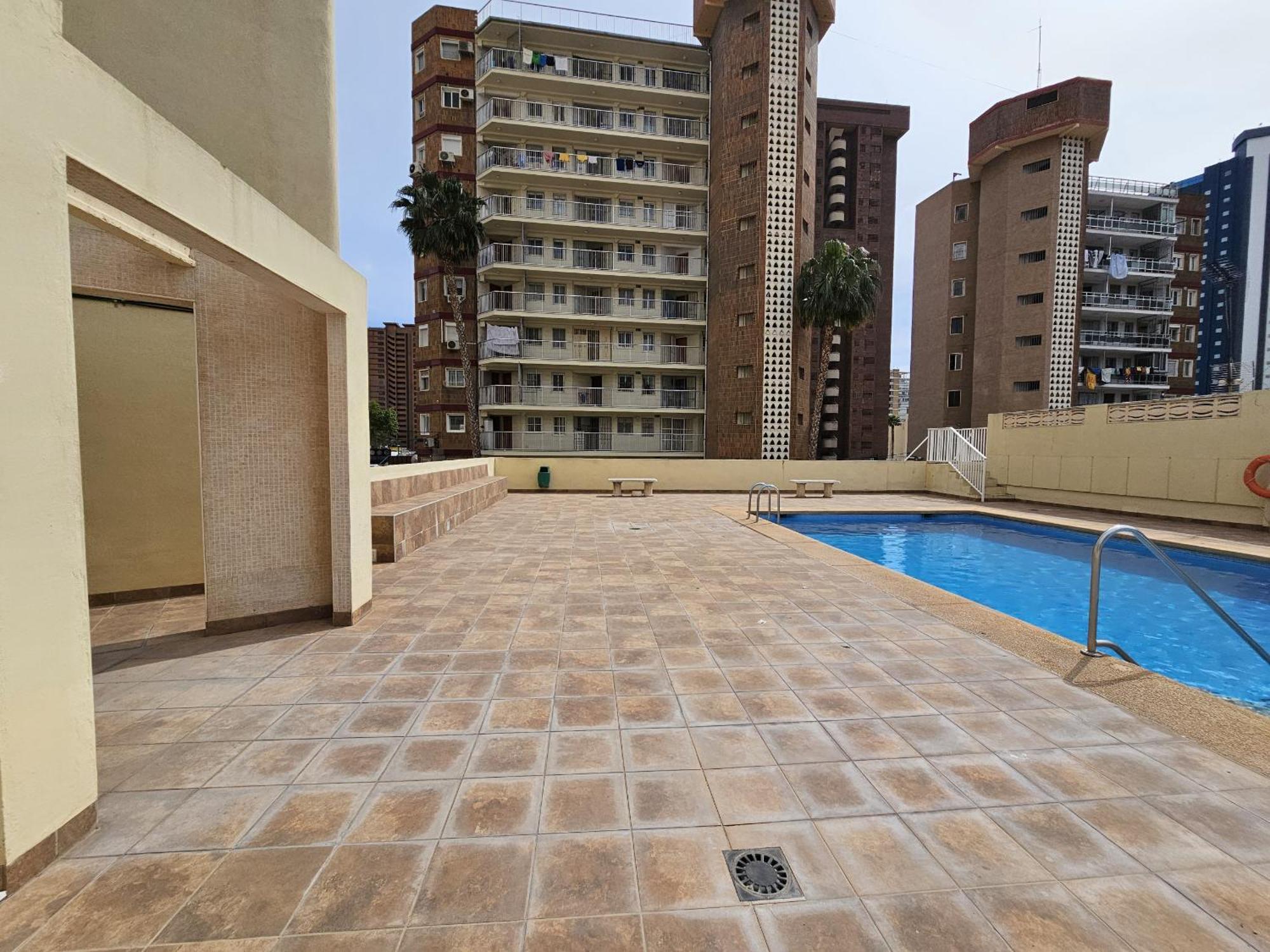 Zeus 14 If Apartamento