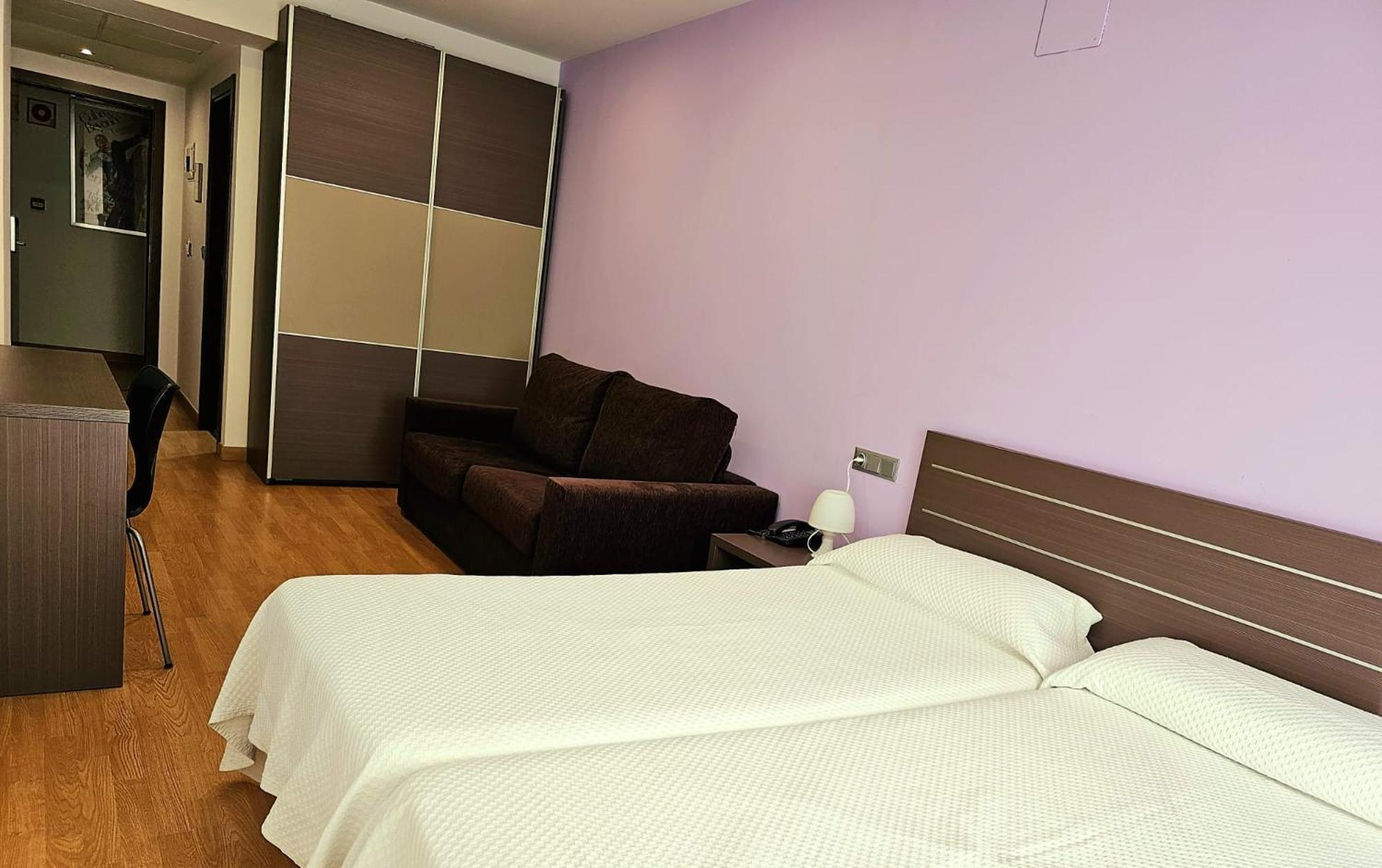 Roca-mar Hotel