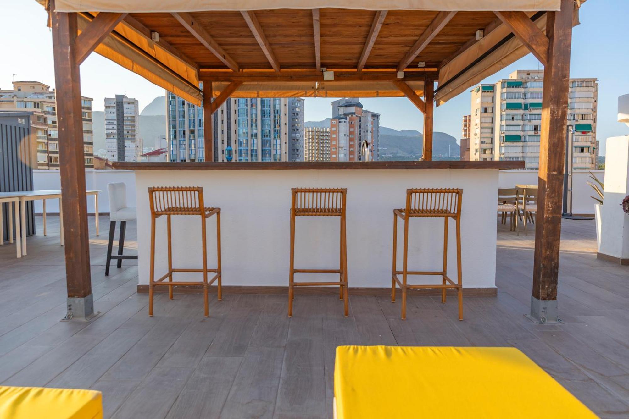 Fantástico ático Con Enorme Terraza Y Chill Out Benidorm