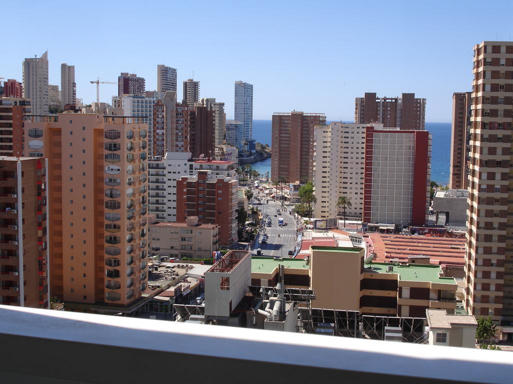 Gemelos 22 - * Benidorm