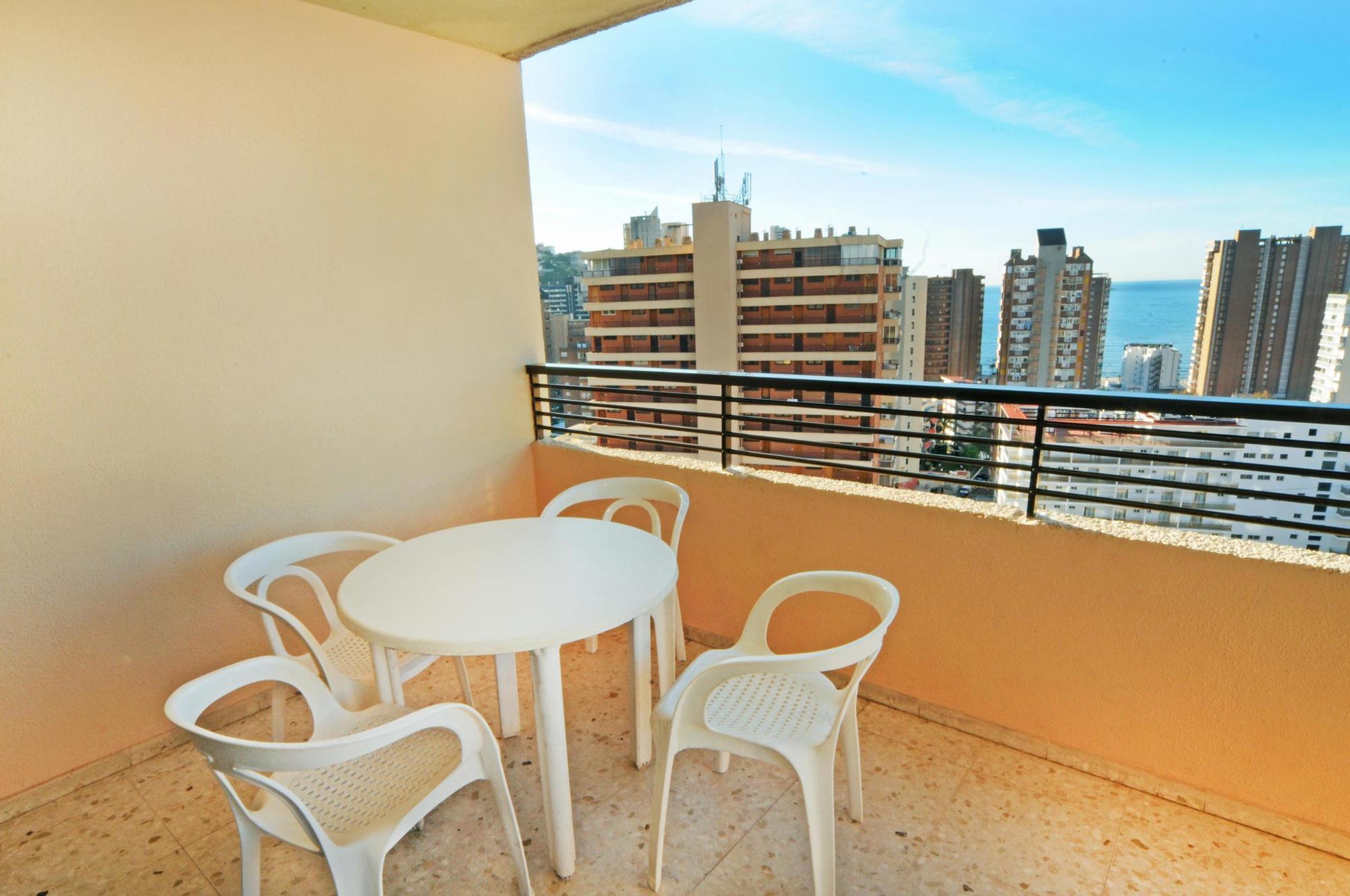 Halley Hotel&apartments Affiliated By Meliá * Benidorm