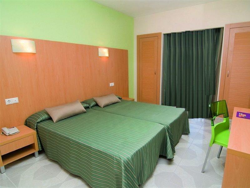Servigroup Pueblo Hotel Benidorm