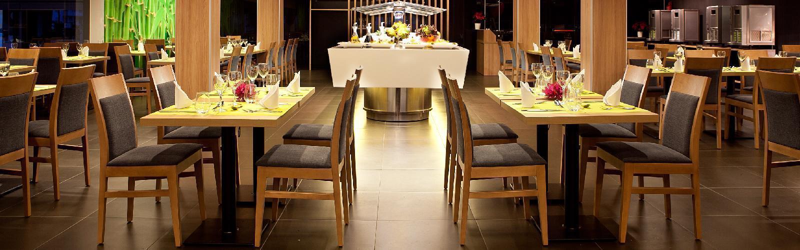 Hotel Flash - Recommended Adults Only 4 Sup 4*