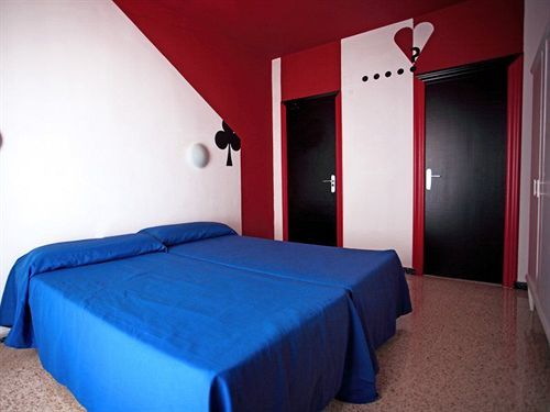 Hotel Casual Pop Art 3*