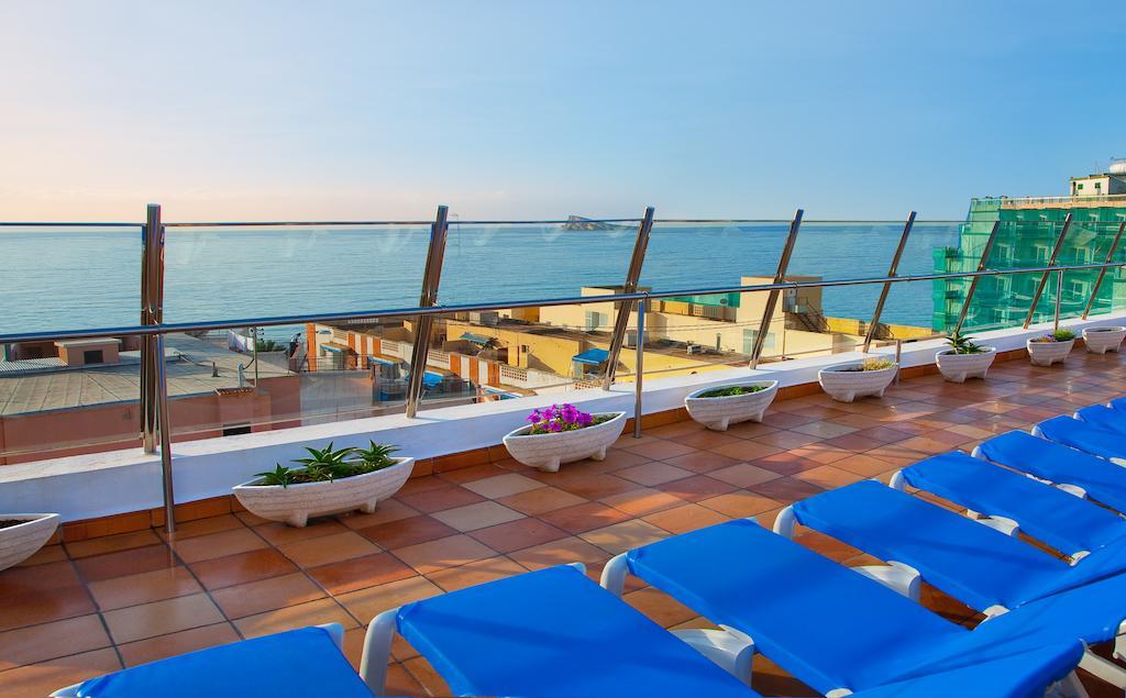 Avenida Hotel